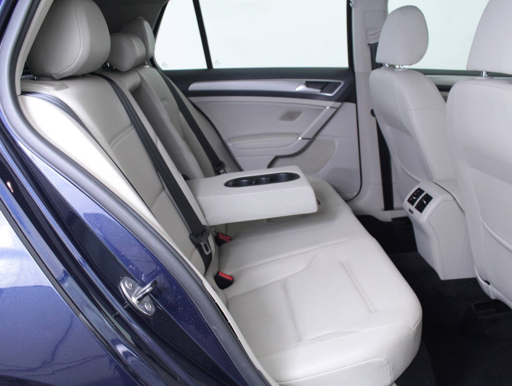 Florida Fine Cars - Used VOLKSWAGEN GOLF 2015 MIAMI S