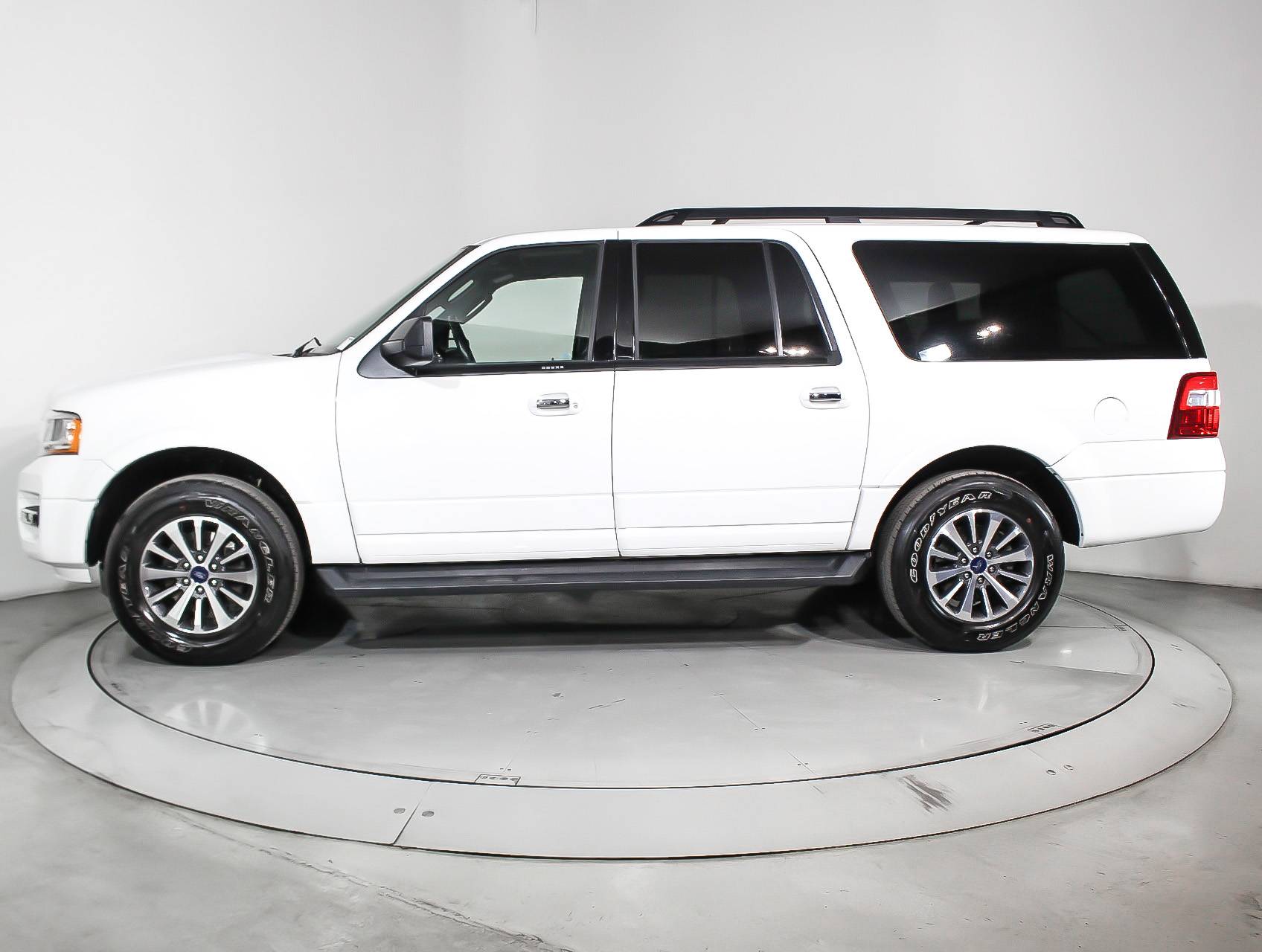 Florida Fine Cars - Used FORD EXPEDITION EL 2017 MIAMI Xlt