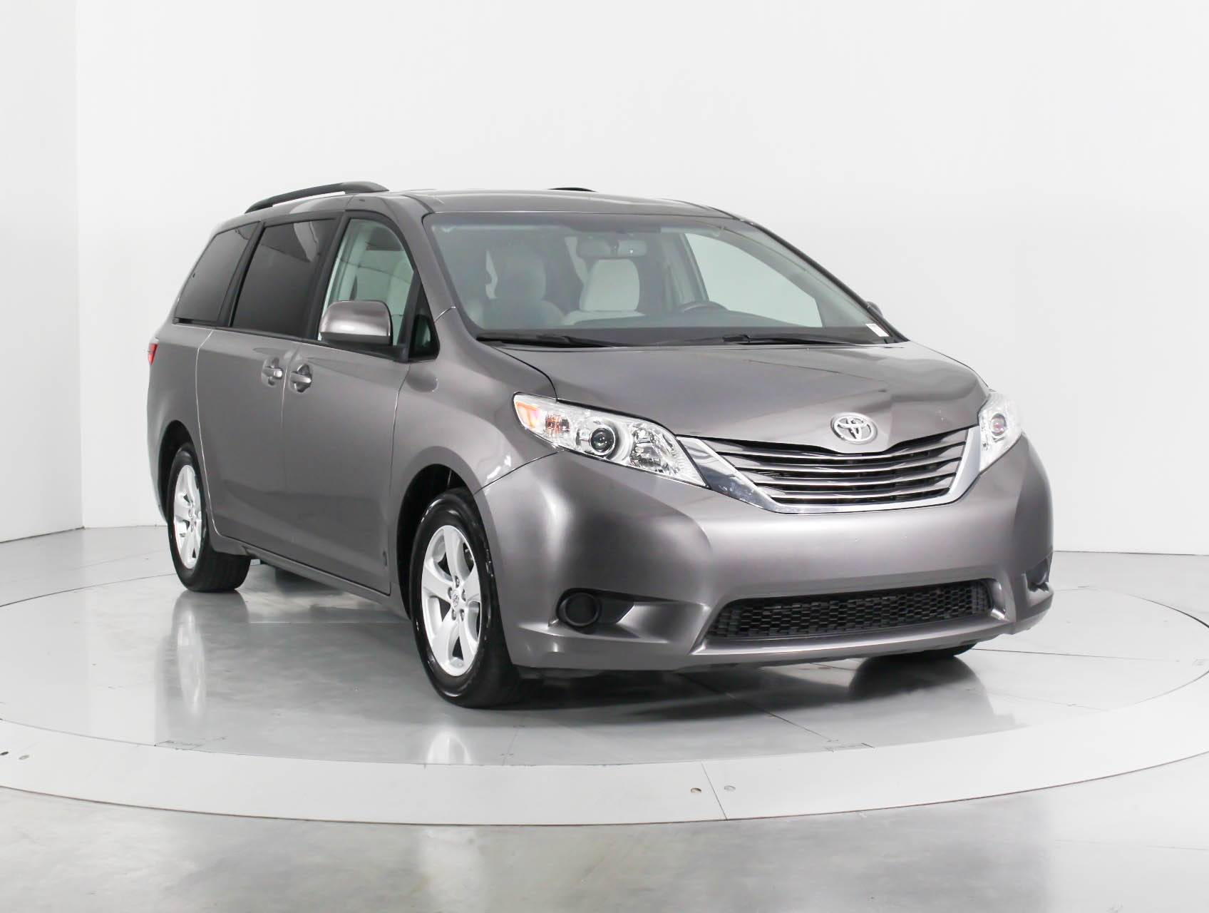 Florida Fine Cars - Used TOYOTA SIENNA 2015 MIAMI Le