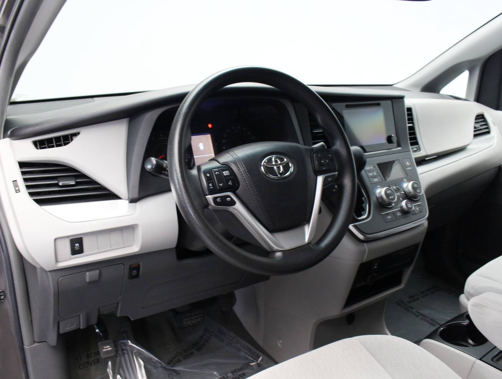 Florida Fine Cars - Used TOYOTA SIENNA 2015 MIAMI Le