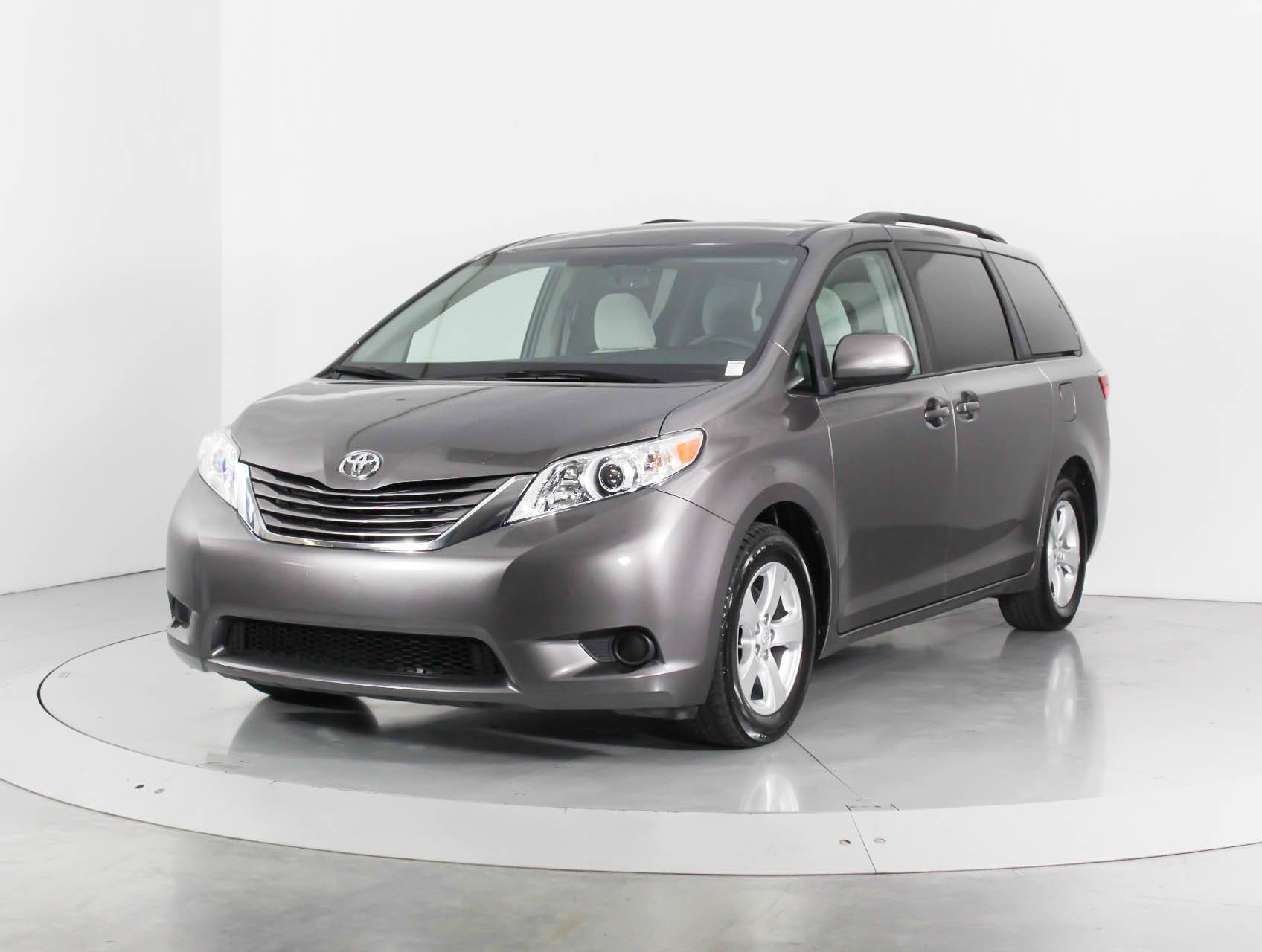 Florida Fine Cars - Used TOYOTA SIENNA 2015 MIAMI Le