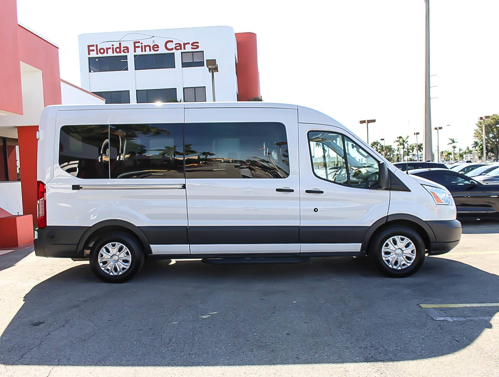 Florida Fine Cars - Used FORD TRANSIT WAGON 2018 MIAMI Xlt 15 Passenger