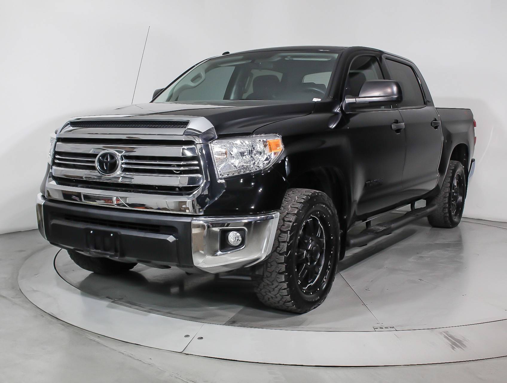 Florida Fine Cars - Used TOYOTA TUNDRA 2017 MIAMI Crewmax Sr5 Tss Pkg