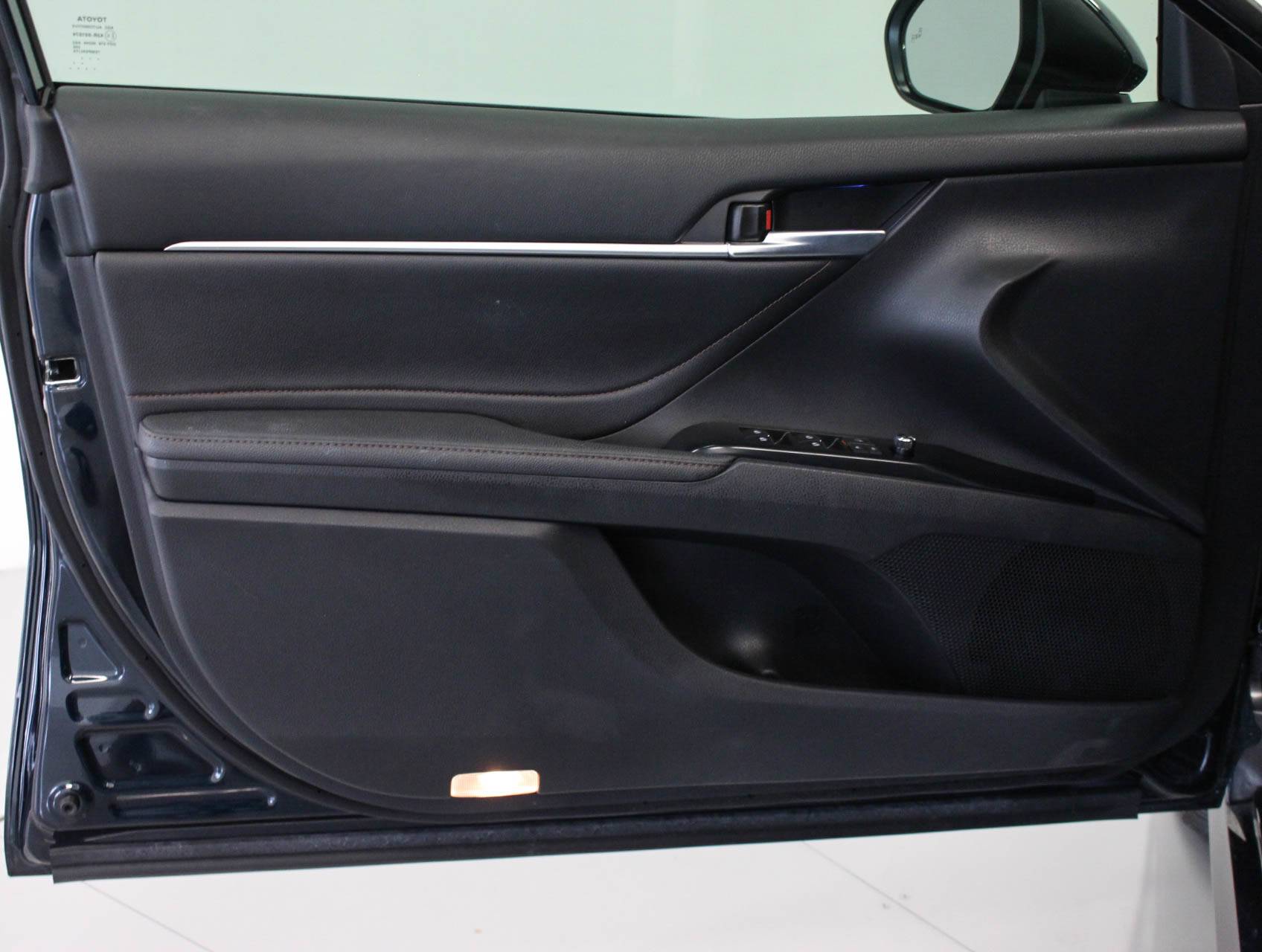 Florida Fine Cars - Used TOYOTA CAMRY 2018 MARGATE Xle Hybrid