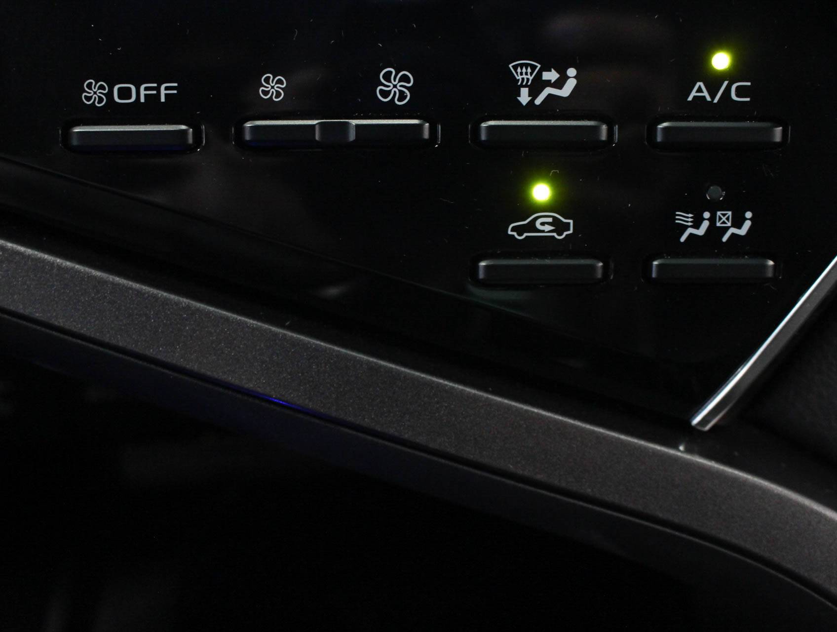 Florida Fine Cars - Used TOYOTA CAMRY 2018 MARGATE Xle Hybrid