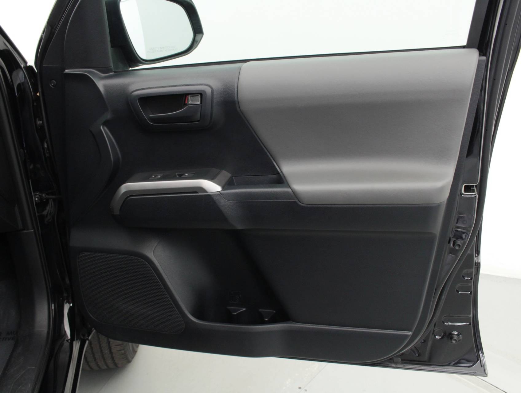 Florida Fine Cars - Used TOYOTA TACOMA 2016 MIAMI Sr5