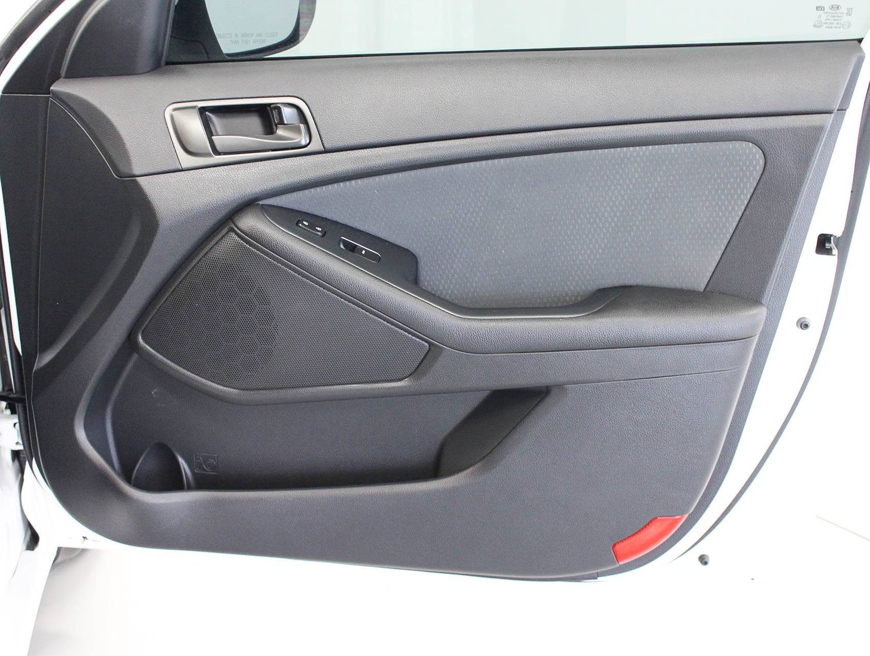 Florida Fine Cars - Used KIA OPTIMA 2015 MARGATE LX