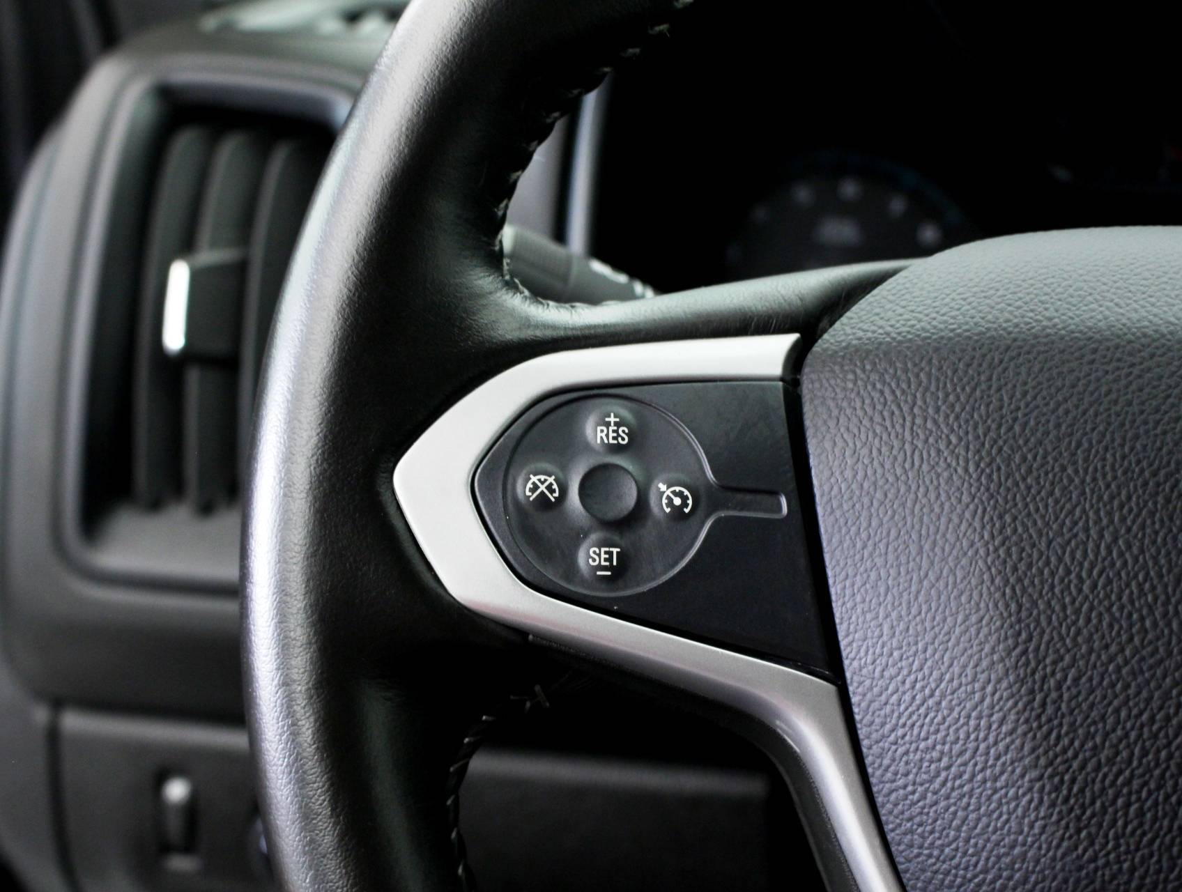 Florida Fine Cars - Used CHEVROLET COLORADO 2019 MIAMI Lt Crew Cab