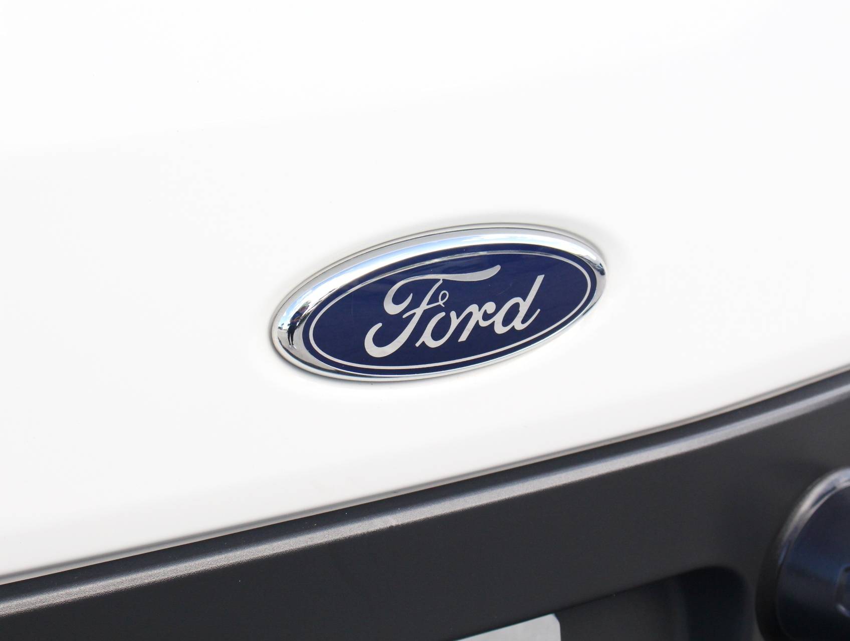 Florida Fine Cars - Used FORD TRANSIT WAGON 2017 WEST PALM Xlt 15 Passenger