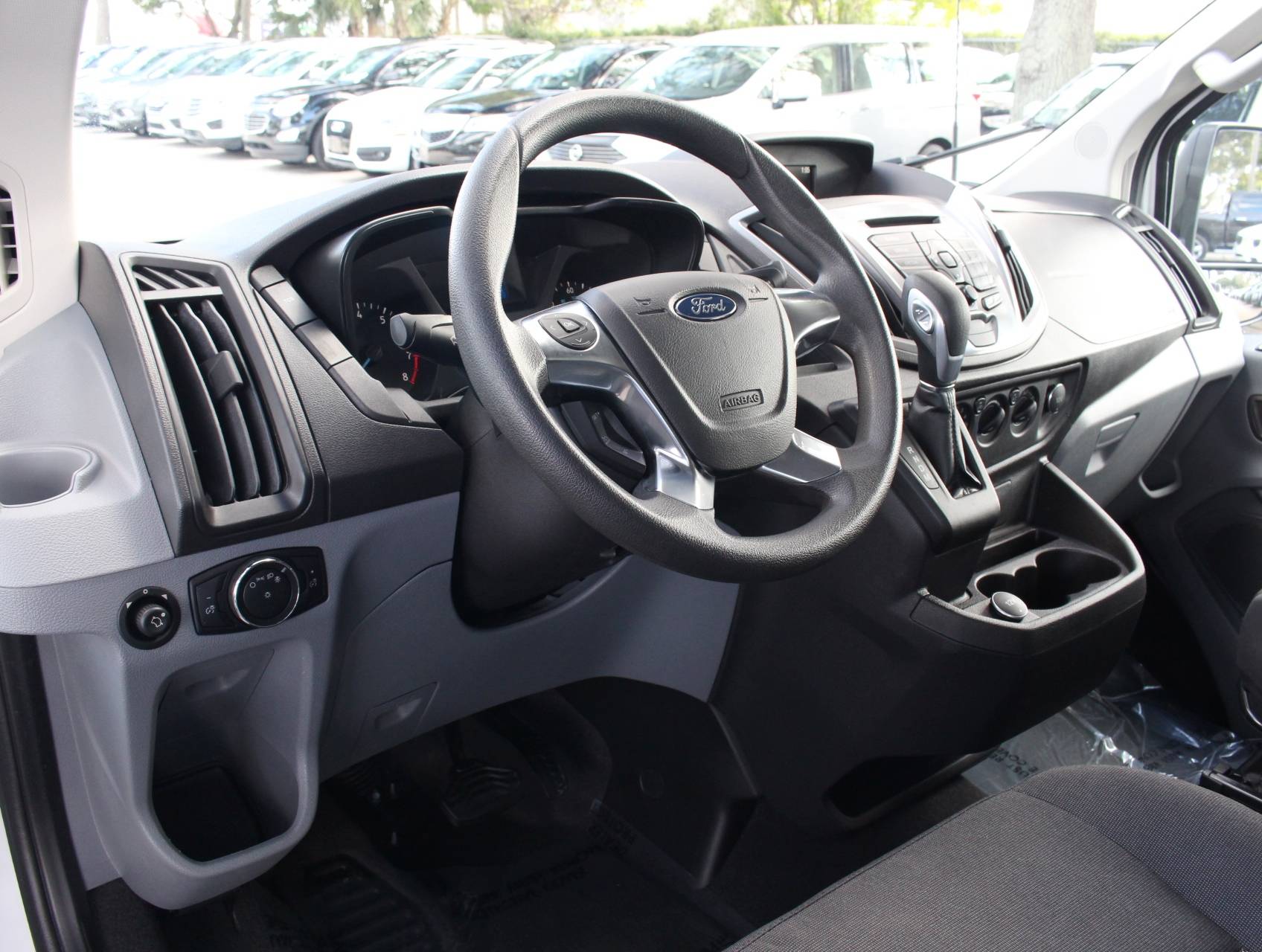 Florida Fine Cars - Used FORD TRANSIT WAGON 2017 WEST PALM Xlt 15 Passenger