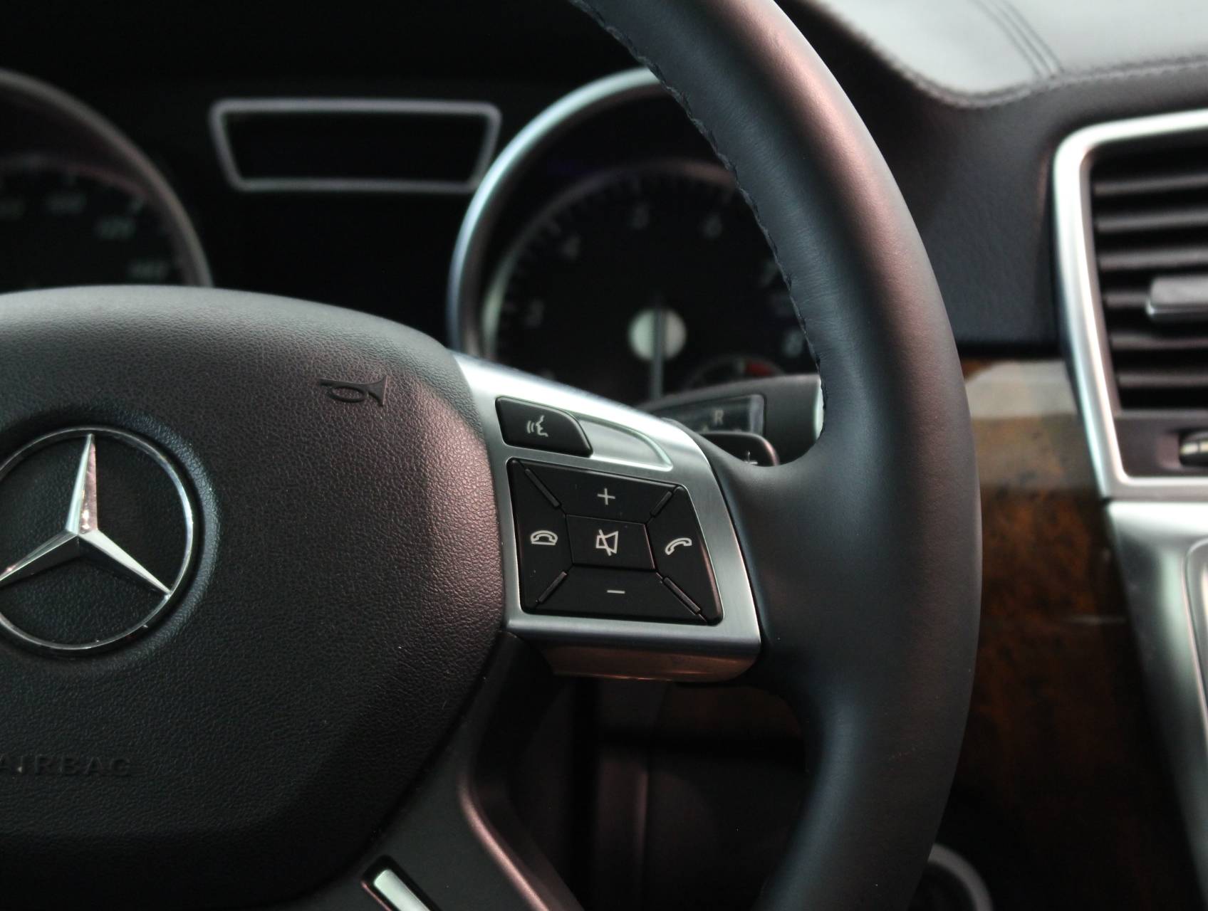 Florida Fine Cars - Used MERCEDES-BENZ M CLASS 2014 MIAMI ML550 4MATIC