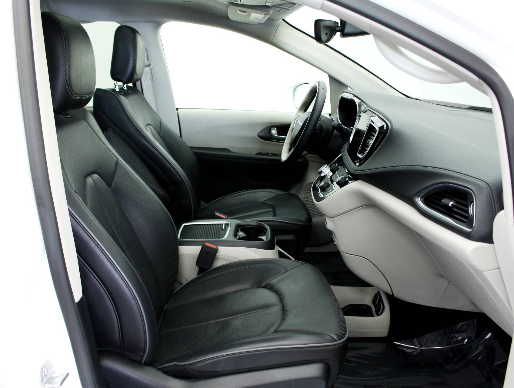 Florida Fine Cars - Used CHRYSLER PACIFICA 2018 MIAMI LIMITED PLATINUM