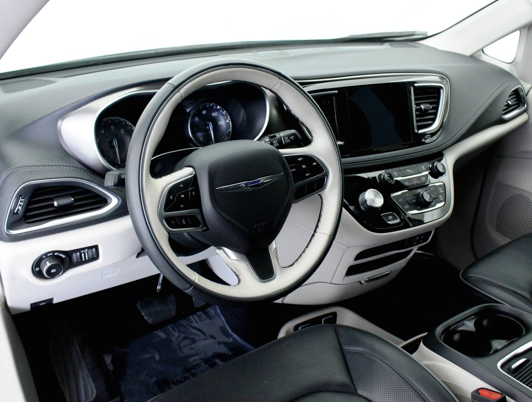 Florida Fine Cars - Used CHRYSLER PACIFICA 2018 MIAMI LIMITED PLATINUM