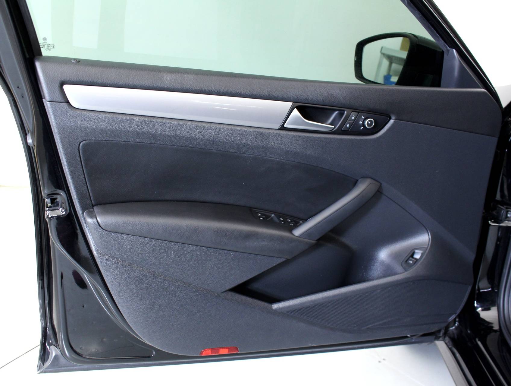 Florida Fine Cars - Used VOLKSWAGEN PASSAT 2015 WEST PALM Wolfsburg Edition 