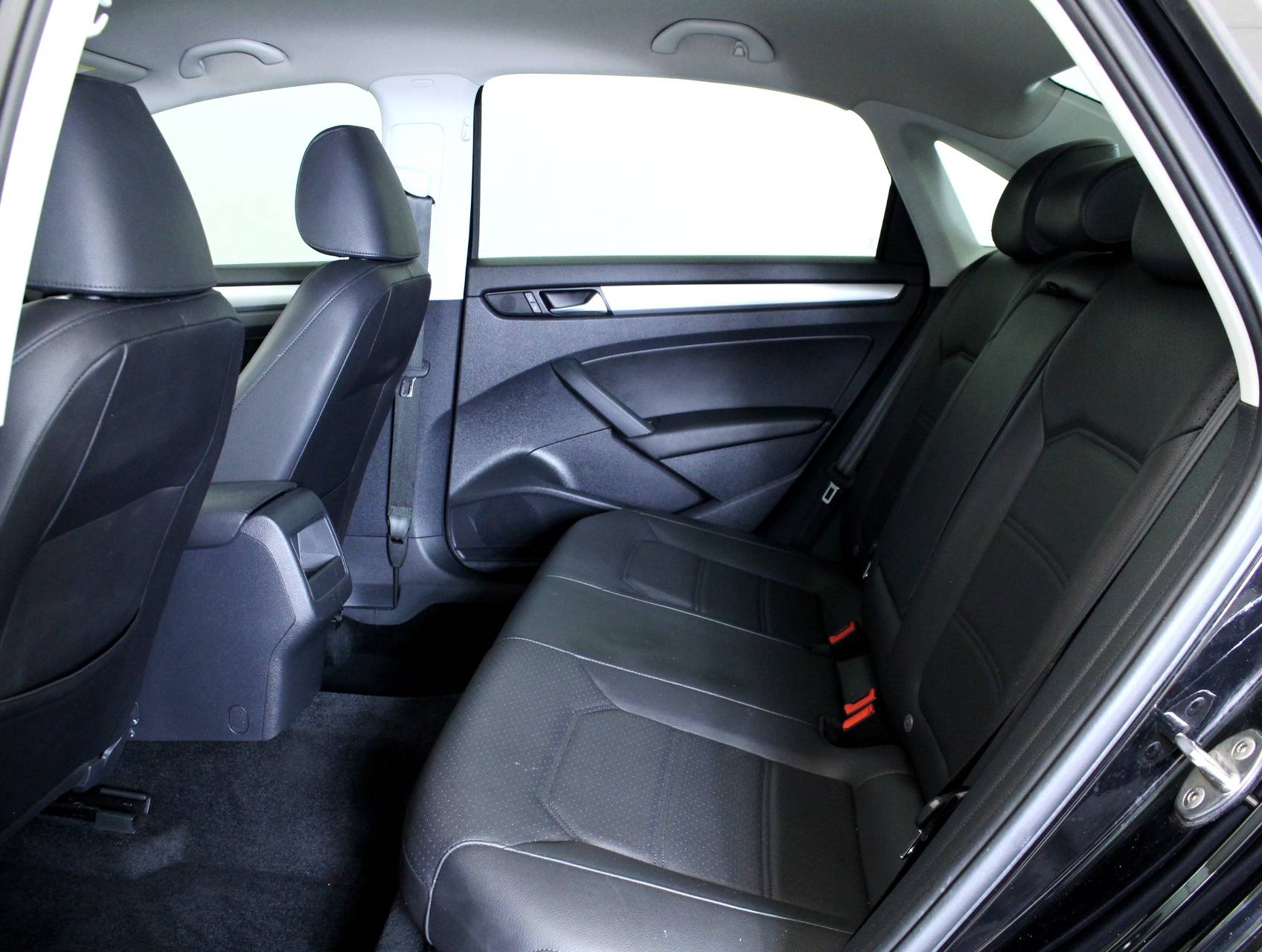 Florida Fine Cars - Used VOLKSWAGEN PASSAT 2015 WEST PALM Wolfsburg Edition 