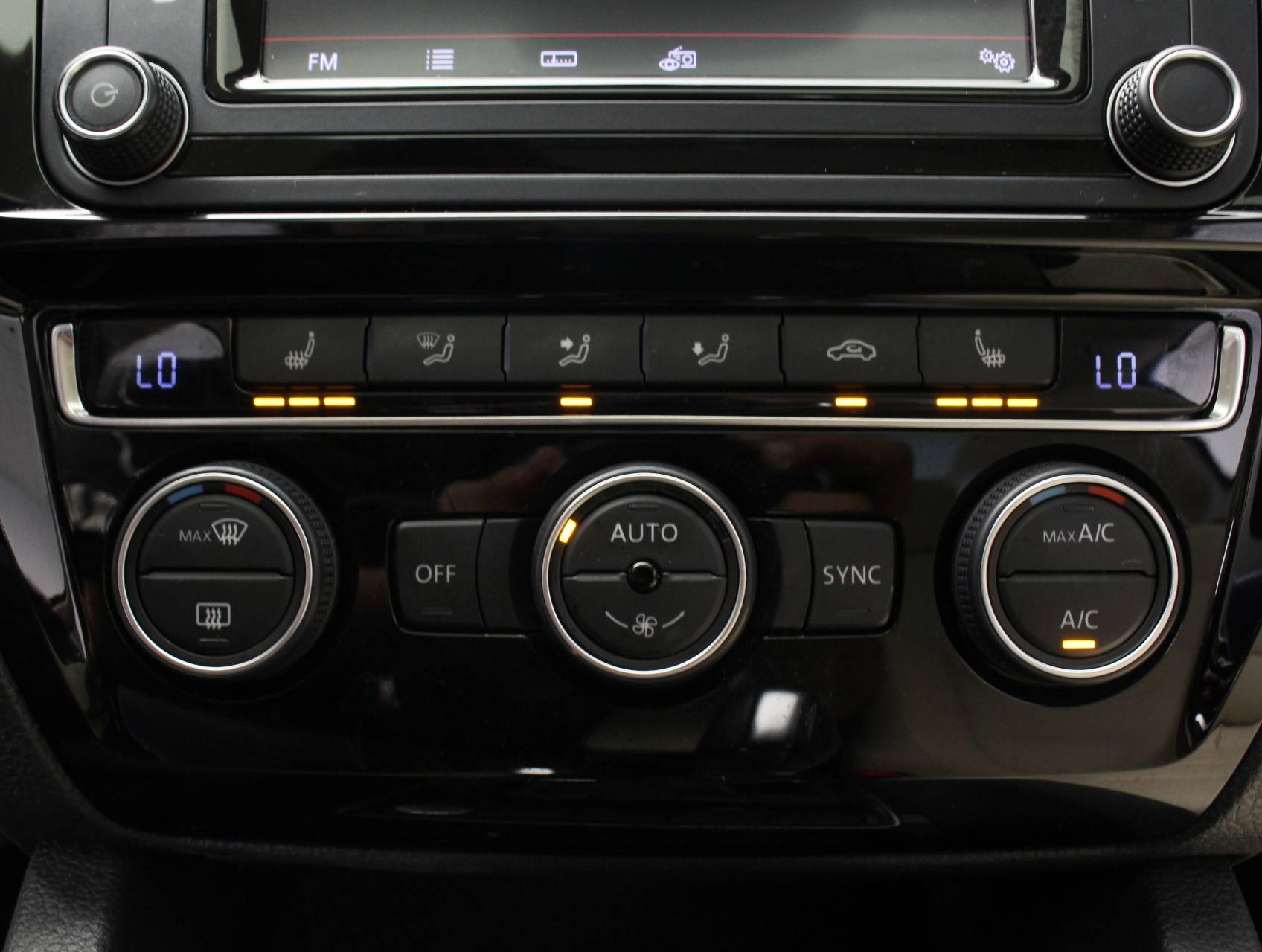 Florida Fine Cars - Used VOLKSWAGEN JETTA 2017 WEST PALM 1.8t Sel