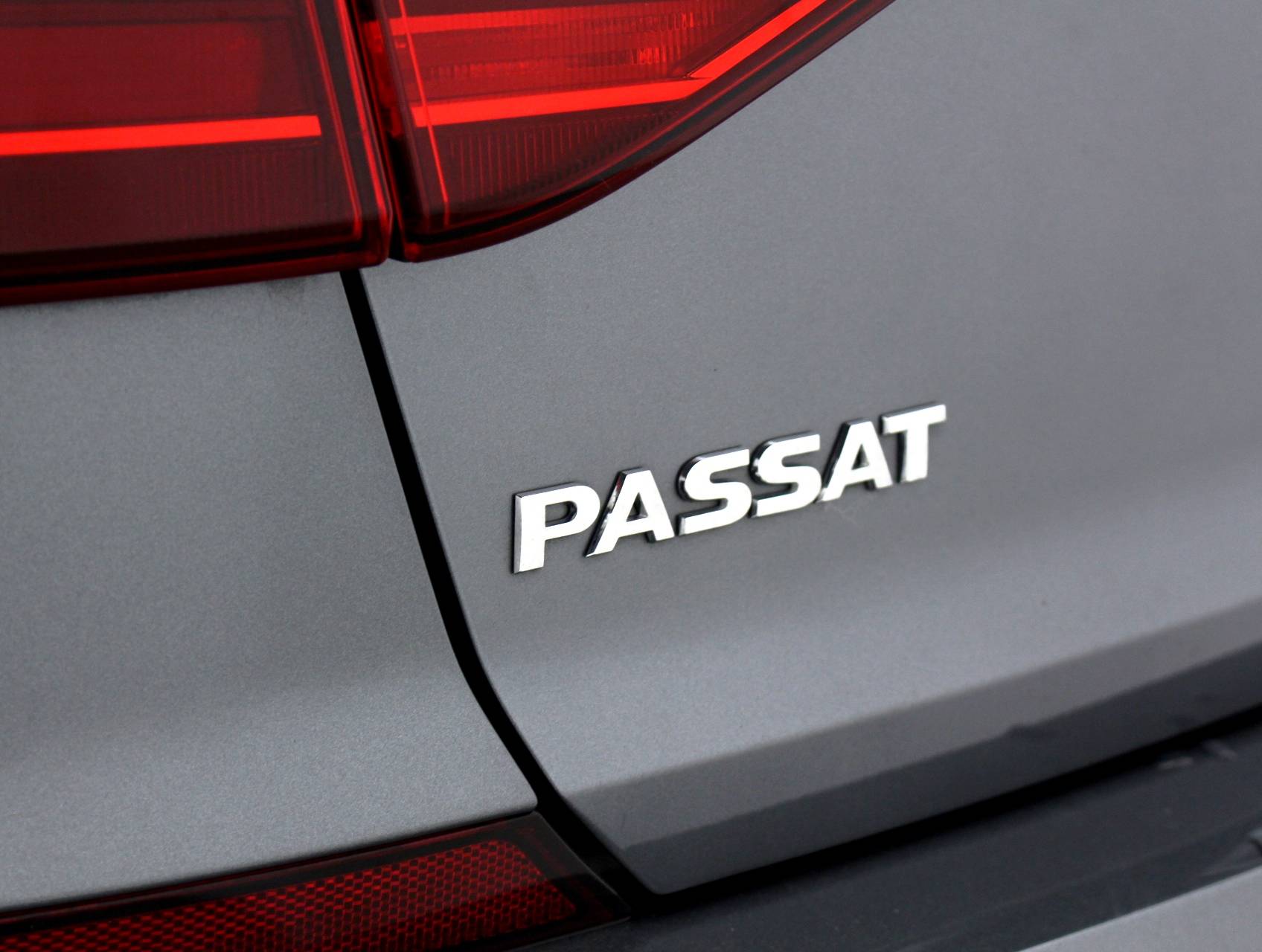 Florida Fine Cars - Used VOLKSWAGEN PASSAT 2017 WEST PALM 1.8T R-LINE