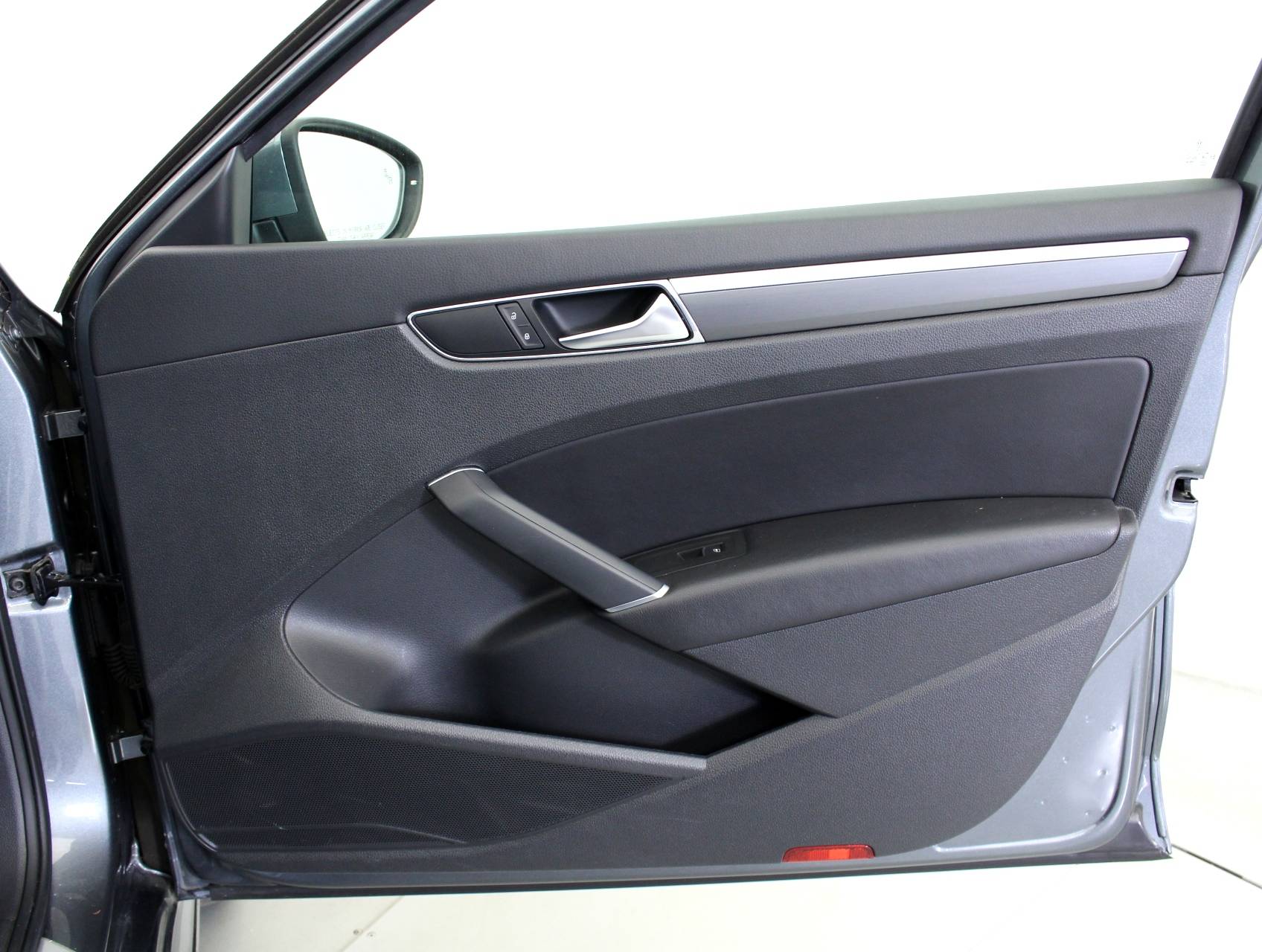 Florida Fine Cars - Used VOLKSWAGEN PASSAT 2017 WEST PALM 1.8T R-LINE