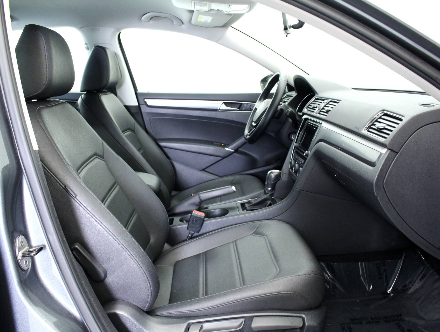 Florida Fine Cars - Used VOLKSWAGEN PASSAT 2017 WEST PALM 1.8T R-LINE