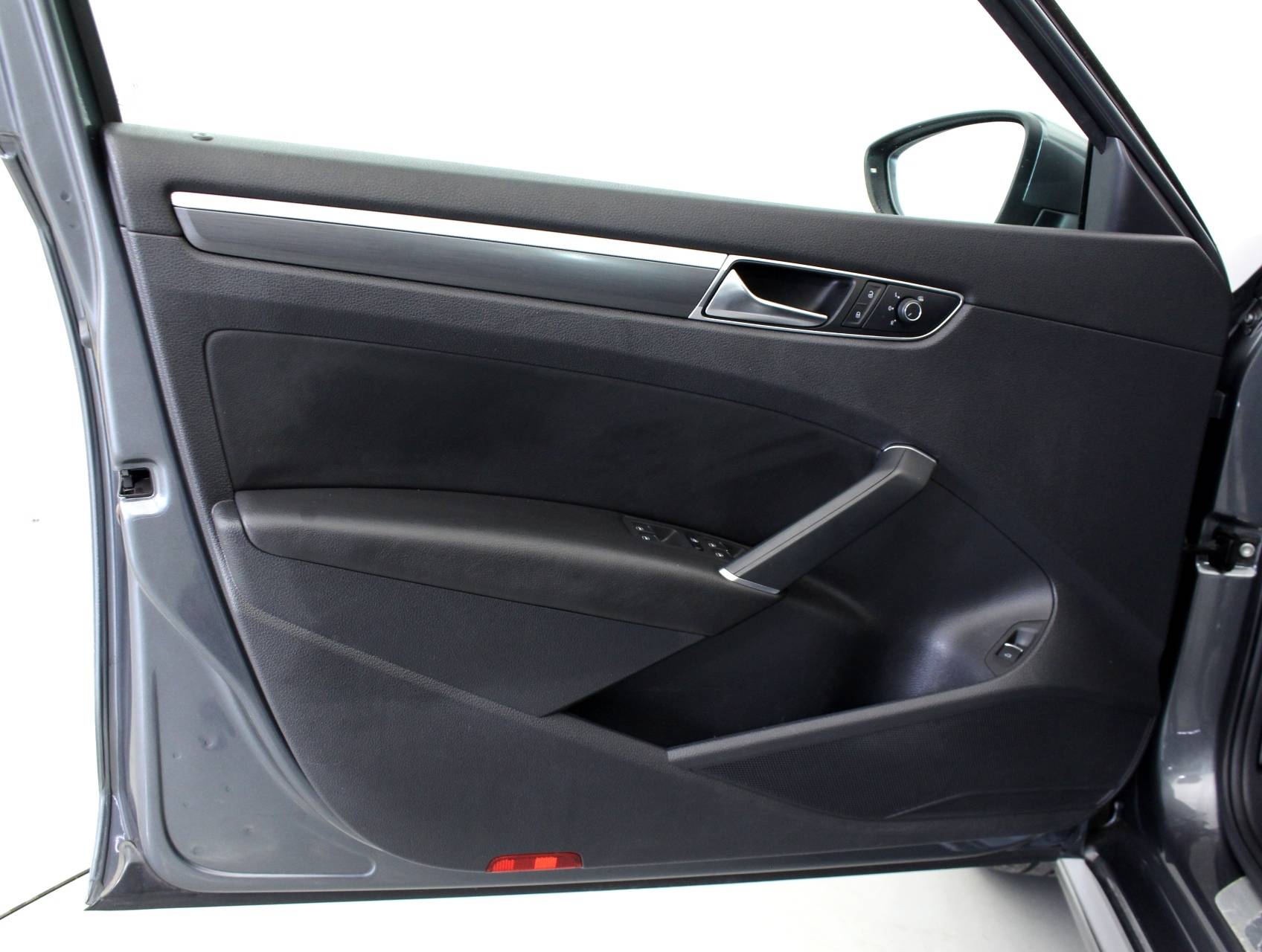 Florida Fine Cars - Used VOLKSWAGEN PASSAT 2017 MIAMI 1.8T R-LINE