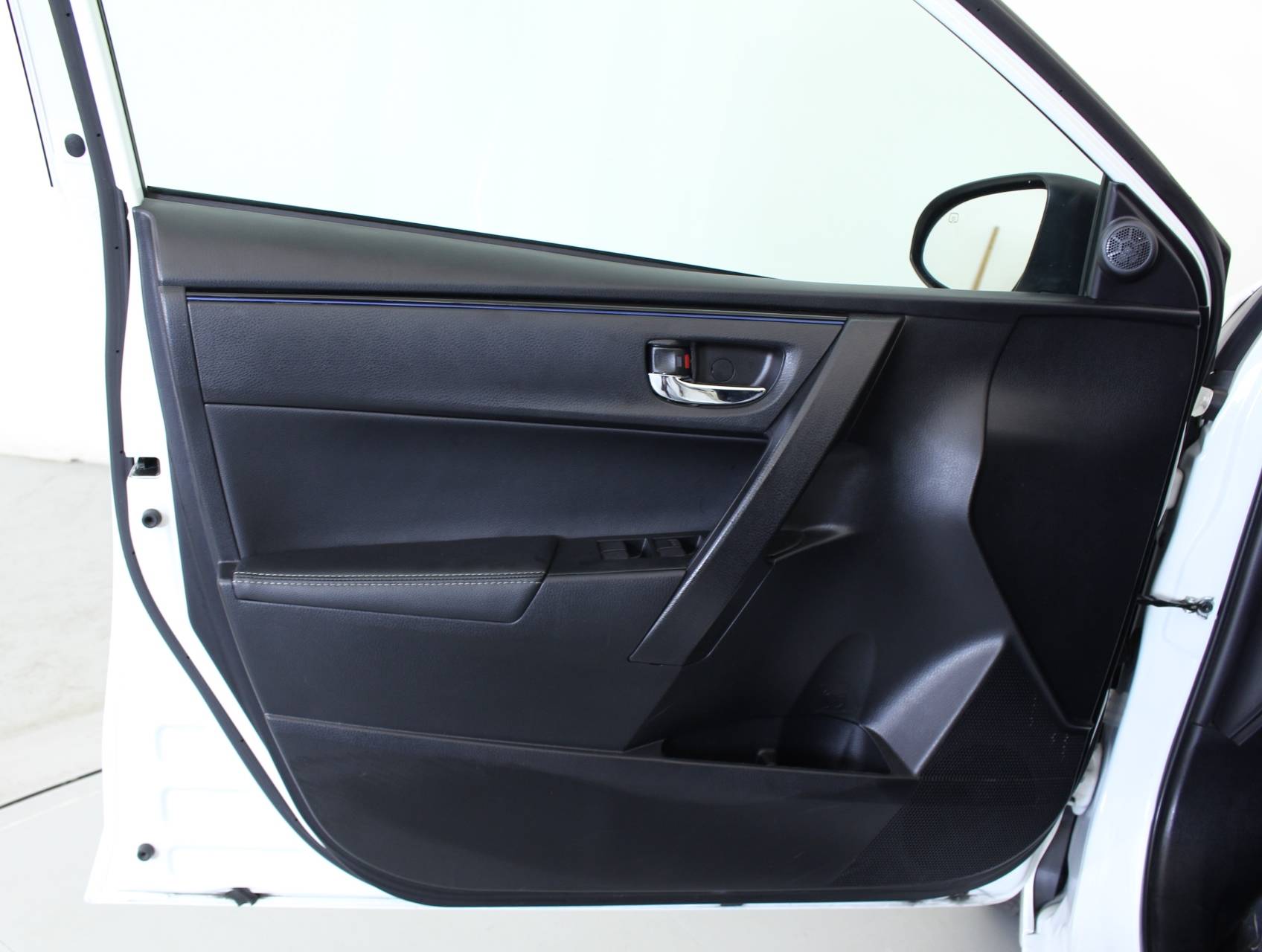 Florida Fine Cars - Used TOYOTA COROLLA 2017 MIAMI Se