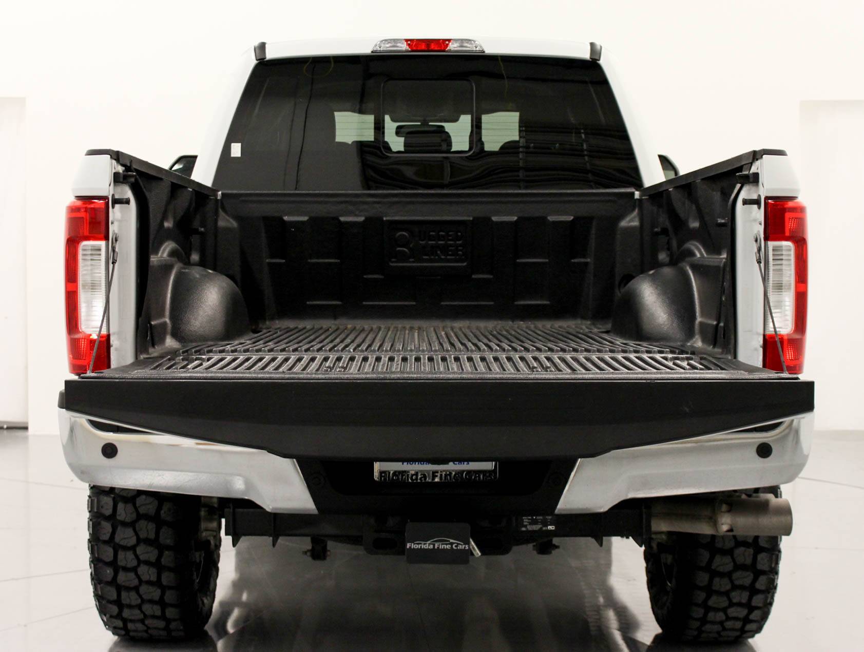 Florida Fine Cars - Used FORD F 250 2018 WEST PALM Lariat Crew Cab 4x4