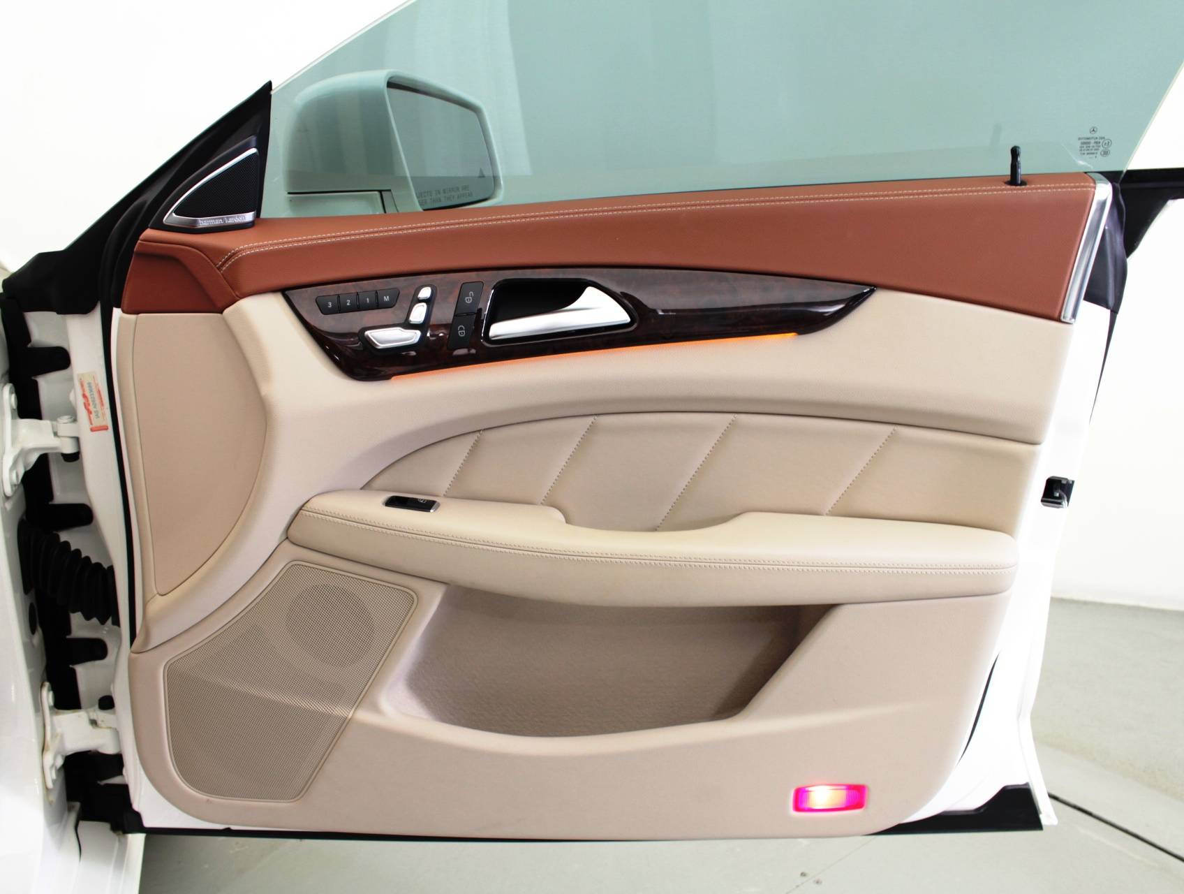 Florida Fine Cars - Used MERCEDES-BENZ CLS CLASS 2015 MIAMI Cls550 Designo Pkg