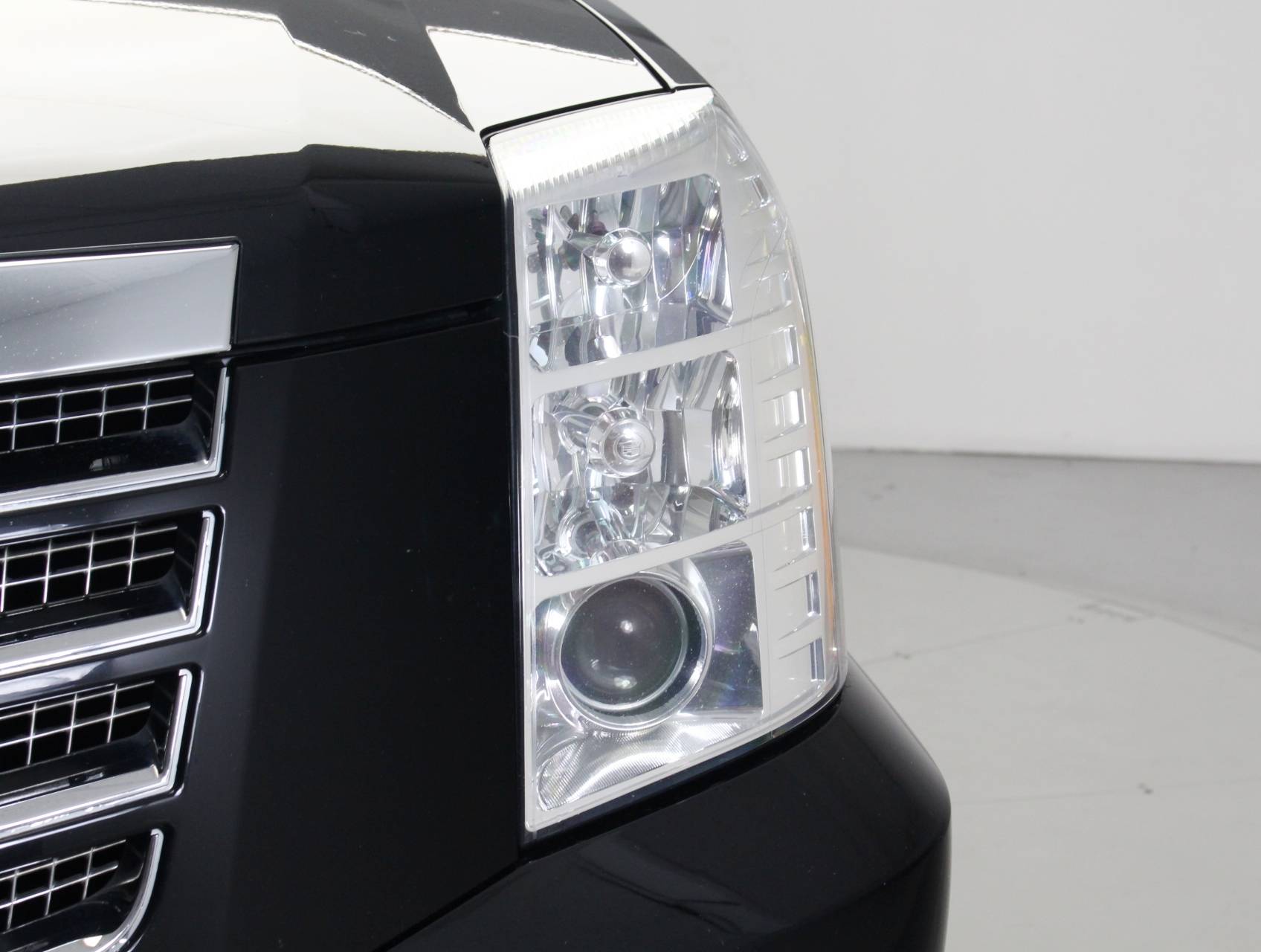 Florida Fine Cars - Used CADILLAC ESCALADE ESV 2011 WEST PALM PREMIUM