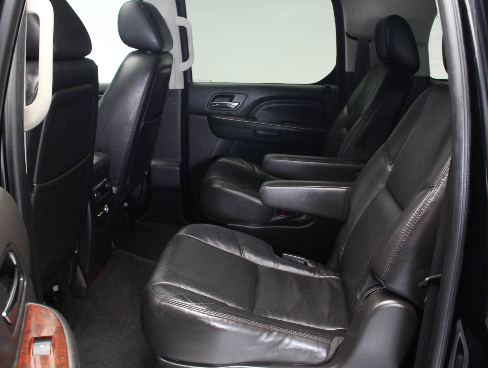 Florida Fine Cars - Used CADILLAC ESCALADE ESV 2011 WEST PALM PREMIUM