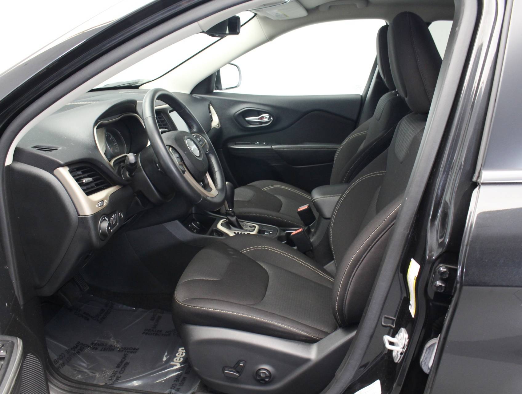 Florida Fine Cars - Used JEEP CHEROKEE 2015 WEST PALM LATITUDE