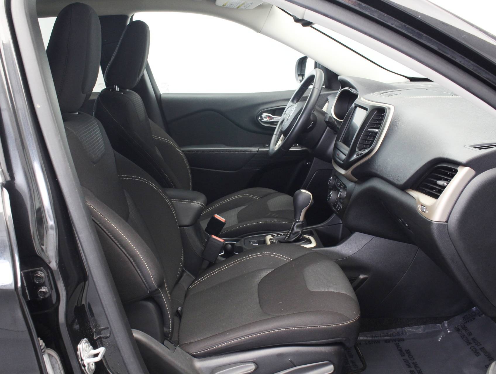 Florida Fine Cars - Used JEEP CHEROKEE 2015 WEST PALM LATITUDE