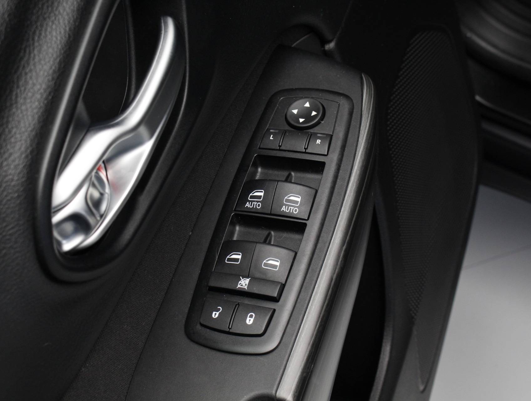 Florida Fine Cars - Used JEEP CHEROKEE 2015 WEST PALM LATITUDE