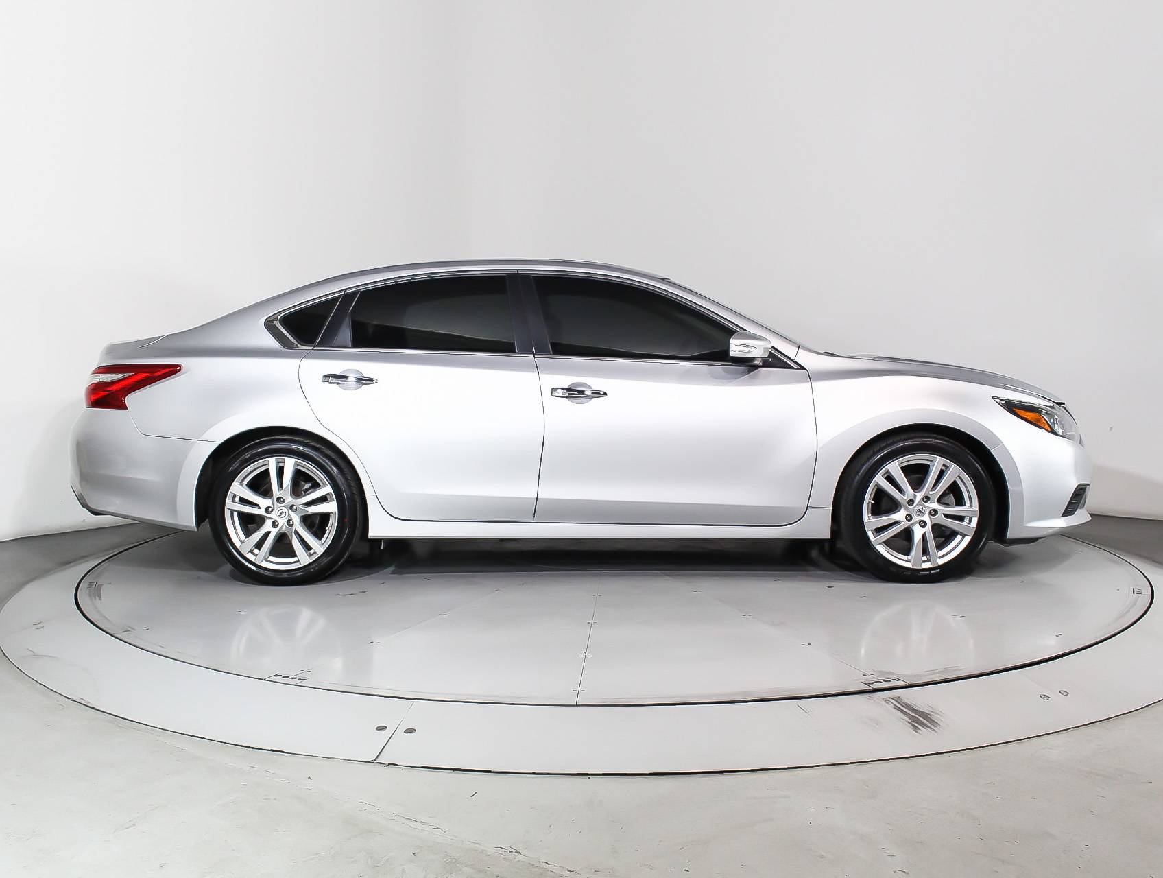 Florida Fine Cars - Used NISSAN ALTIMA 2016 MIAMI 3.5 Sl