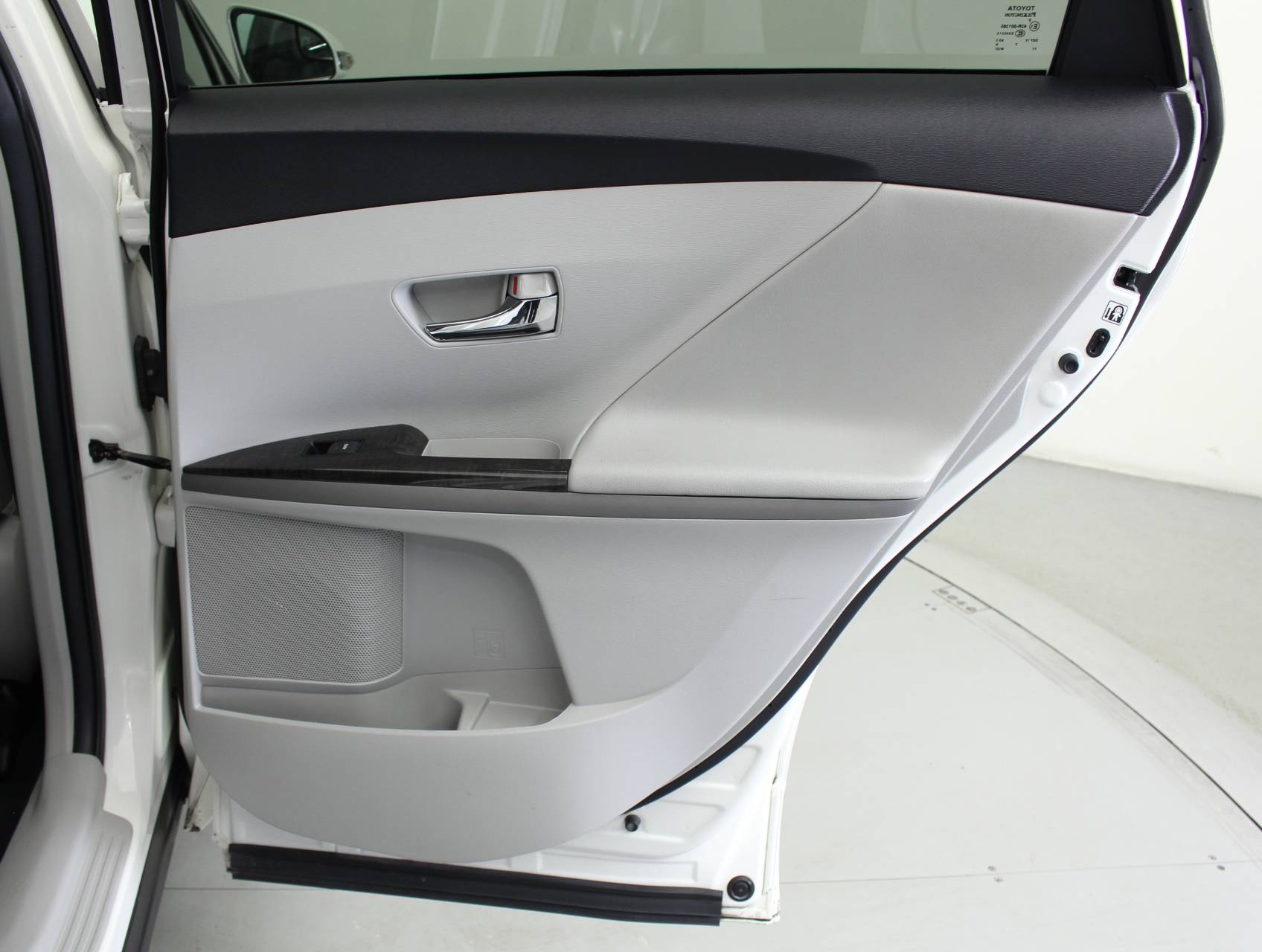 Florida Fine Cars - Used TOYOTA VENZA 2015 MIAMI Le