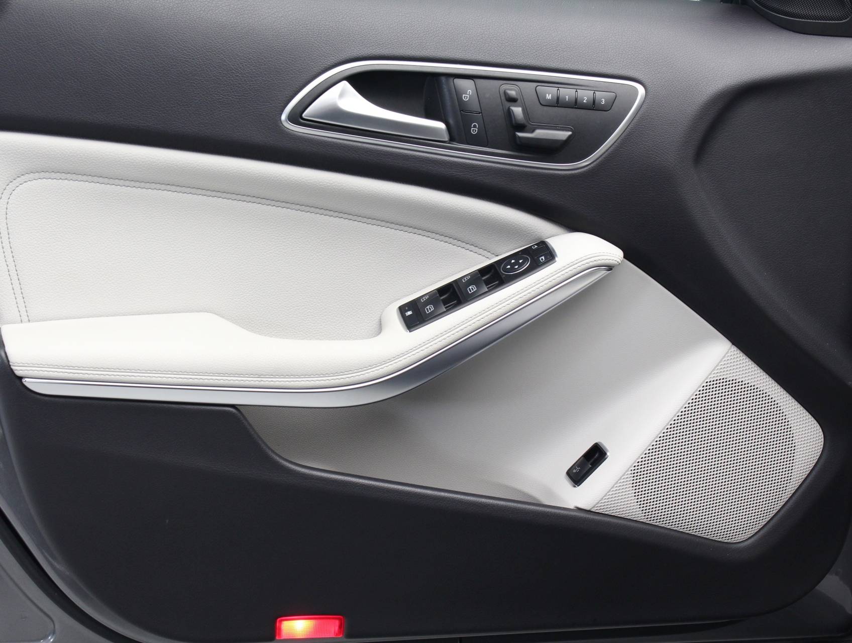 Florida Fine Cars - Used MERCEDES-BENZ GLA CLASS 2015 HOLLYWOOD GLA250