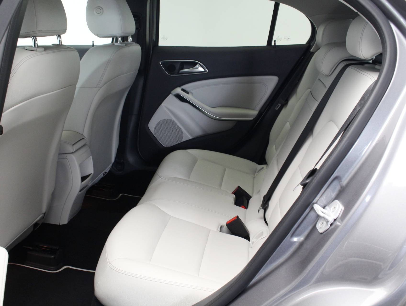 Florida Fine Cars - Used MERCEDES-BENZ GLA CLASS 2015 HOLLYWOOD GLA250