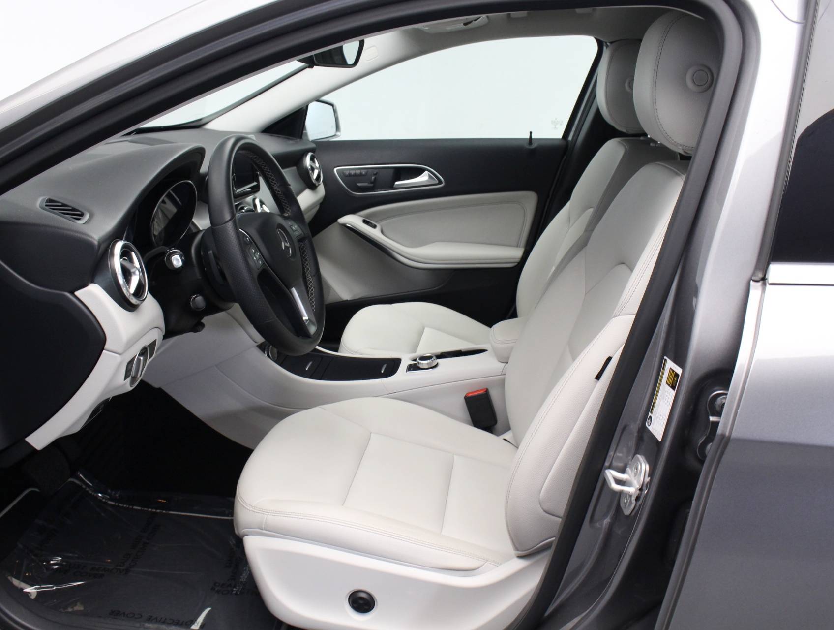 Florida Fine Cars - Used MERCEDES-BENZ GLA CLASS 2015 HOLLYWOOD GLA250