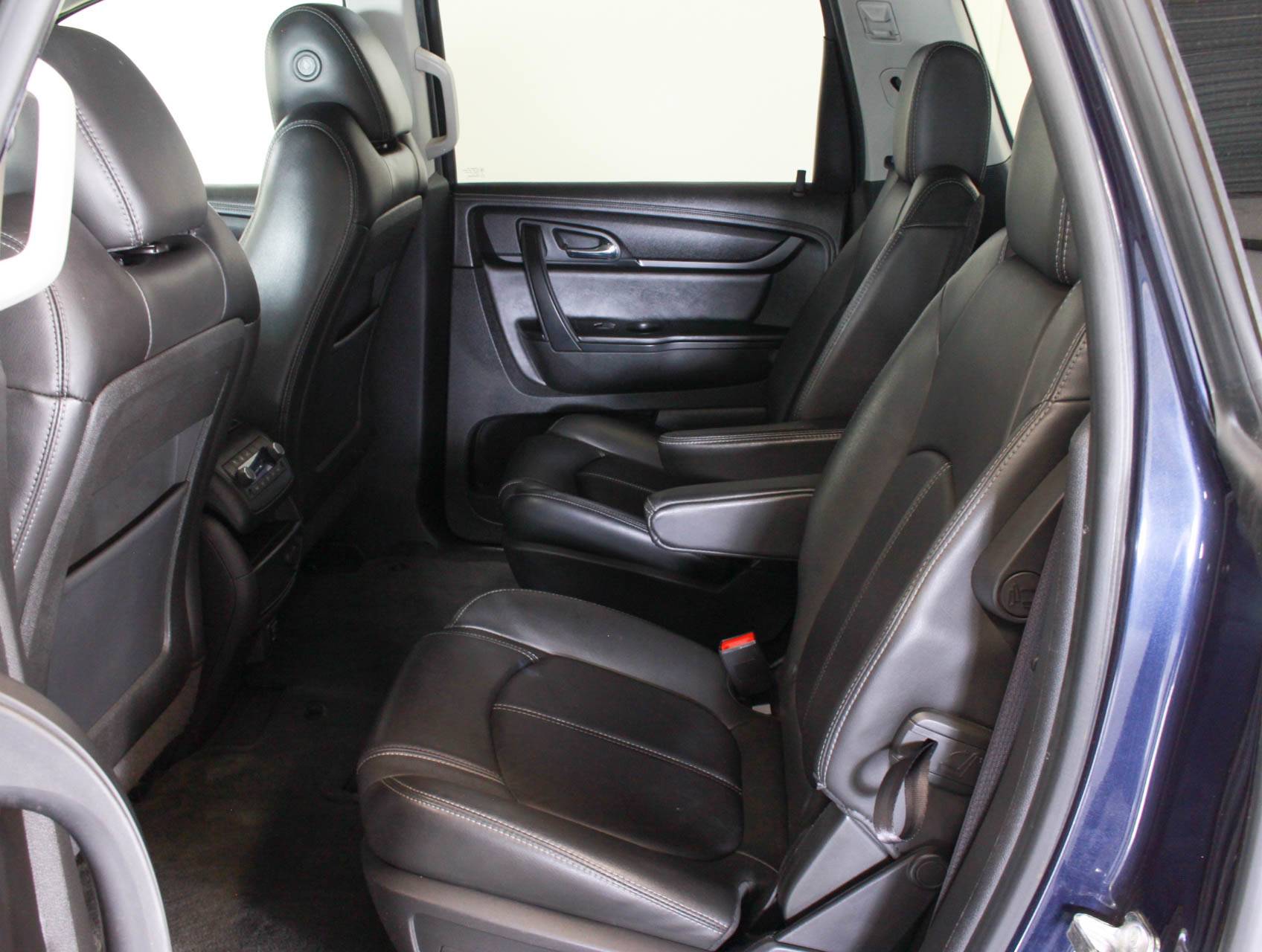 Florida Fine Cars - Used CHEVROLET TRAVERSE 2015 MARGATE 2LT