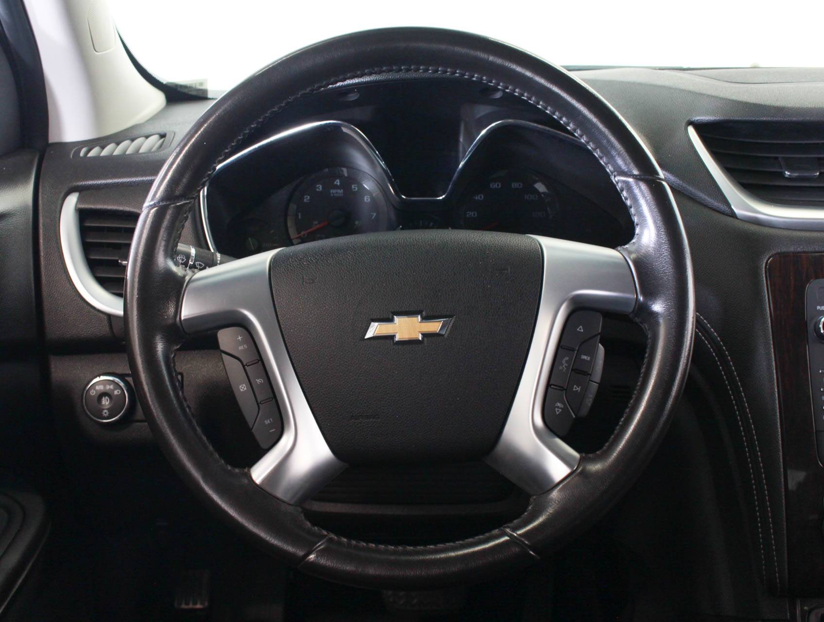 Florida Fine Cars - Used CHEVROLET TRAVERSE 2015 MARGATE 2LT