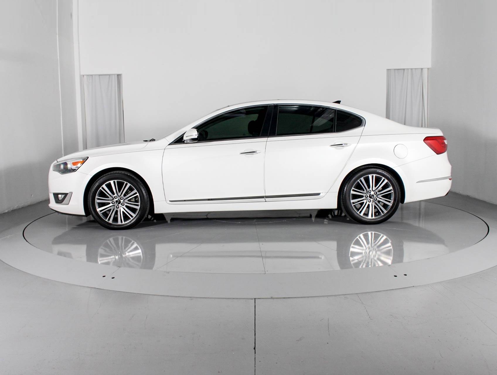 Florida Fine Cars - Used KIA CADENZA 2015 MARGATE Premium