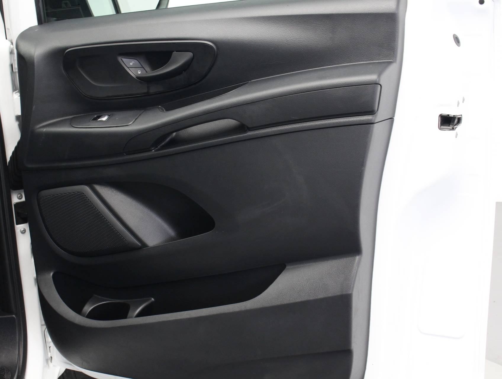 Florida Fine Cars - Used MERCEDES-BENZ METRIS 2016 WEST PALM Passenger Van