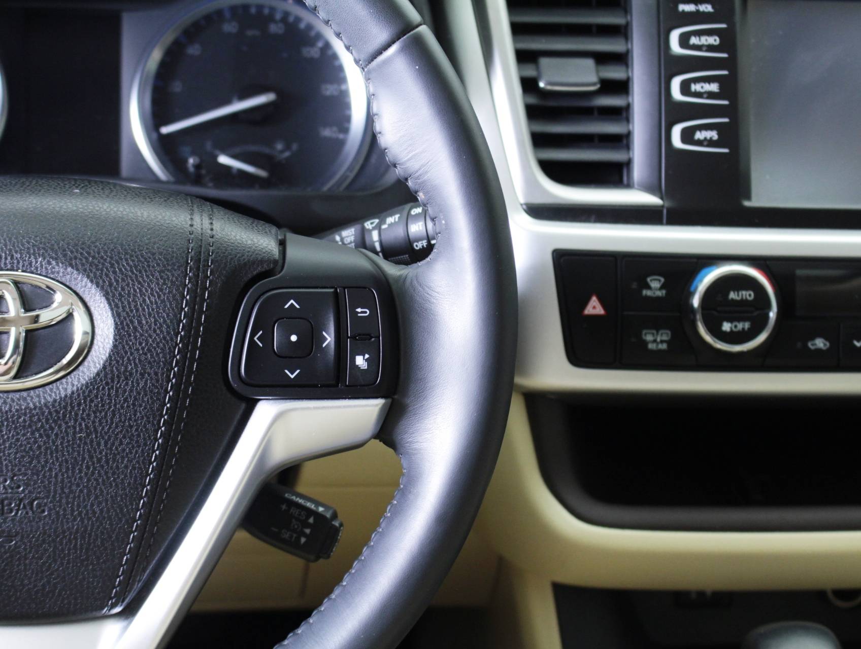 Florida Fine Cars - Used TOYOTA HIGHLANDER 2015 MIAMI Xle V6