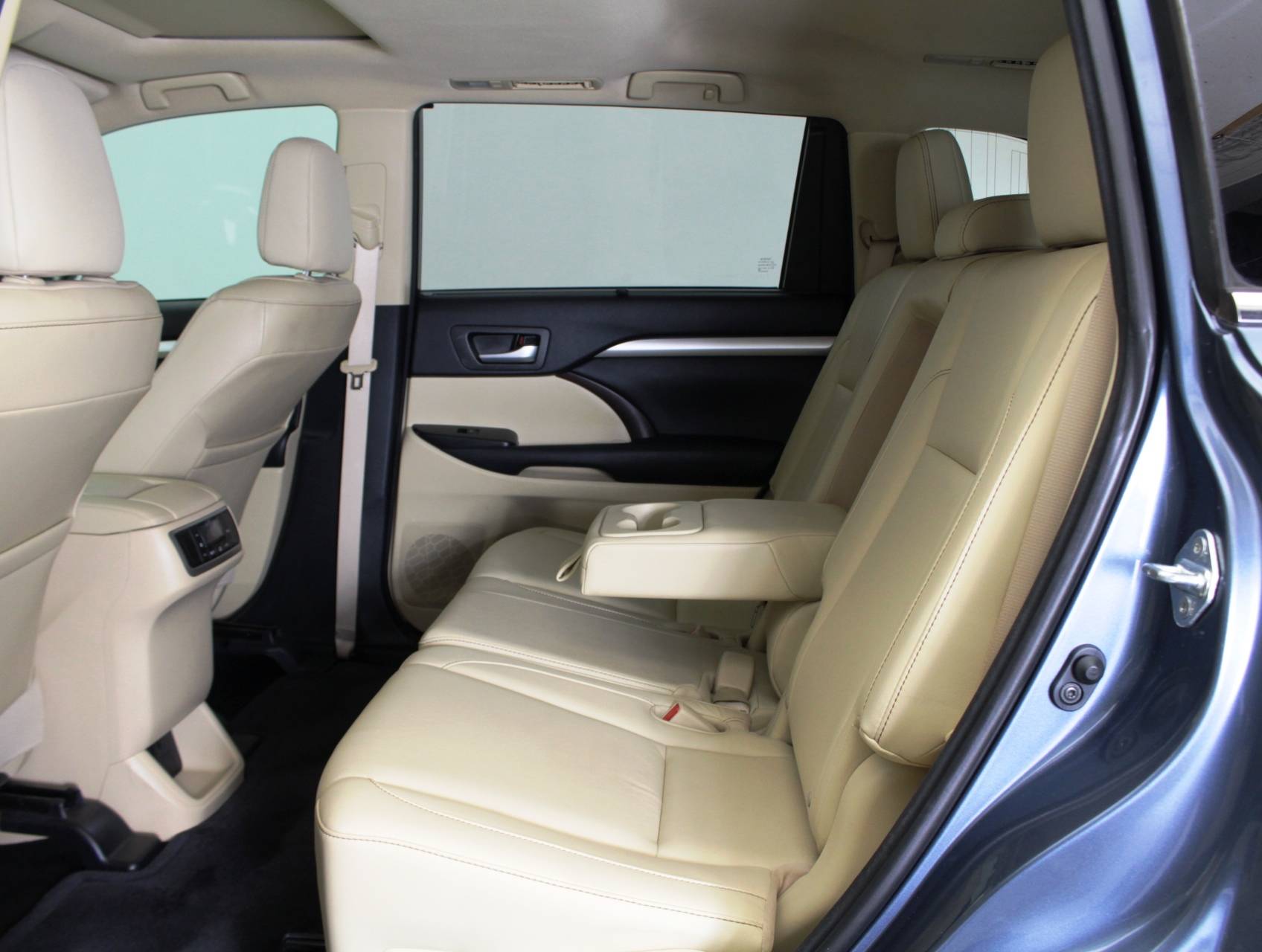 Florida Fine Cars - Used TOYOTA HIGHLANDER 2015 MIAMI Xle V6