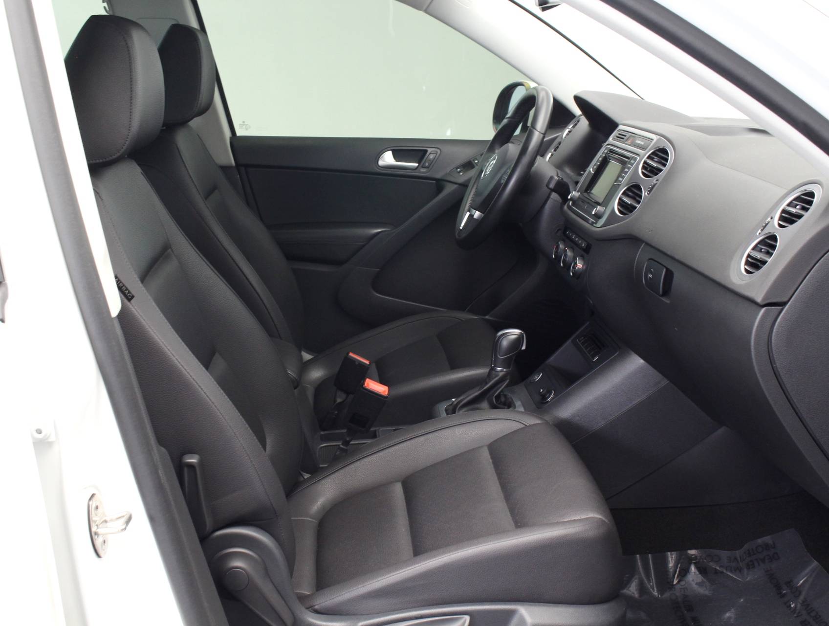 ブラックs Used 2016 VOLKSWAGEN TIGUAN S 4motion for sale in WEST PALM | 101549