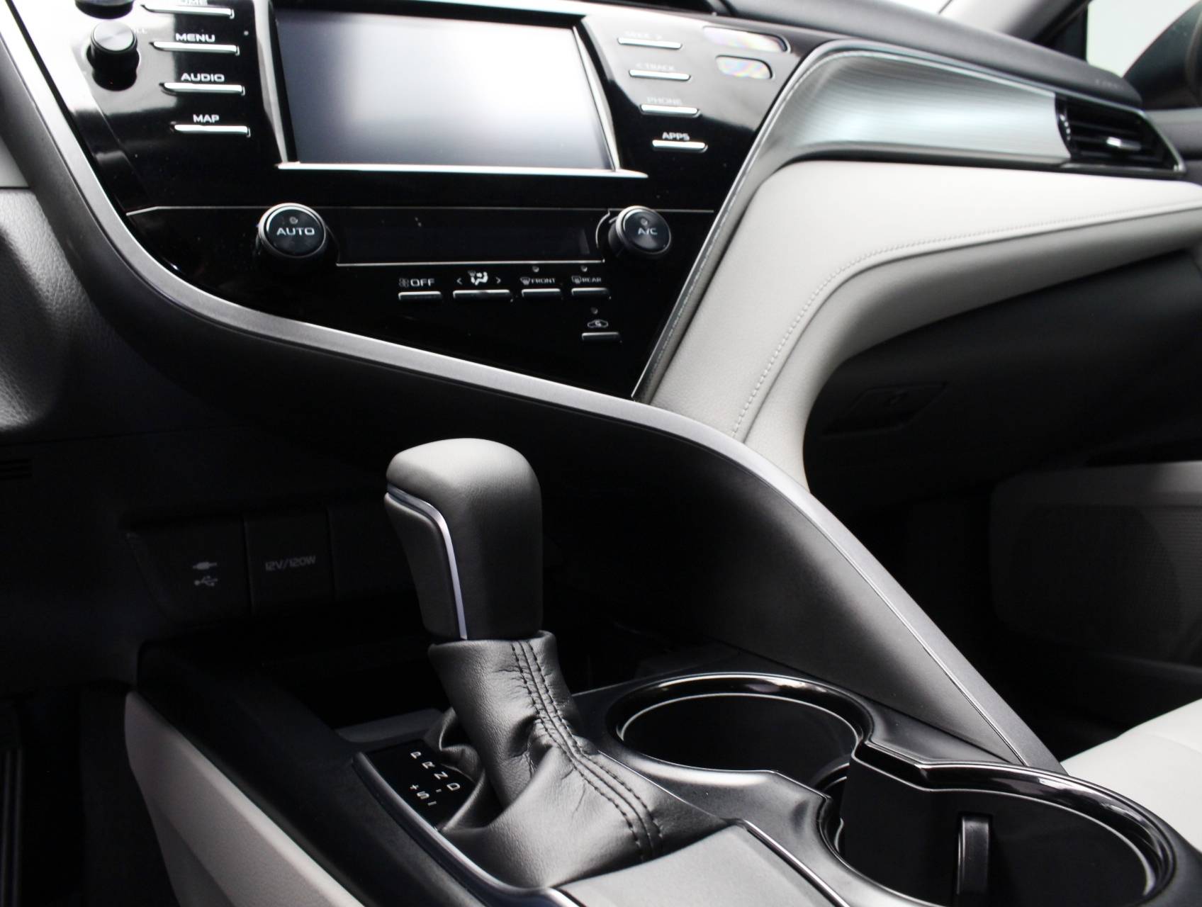 Florida Fine Cars - Used TOYOTA CAMRY 2019 WEST PALM Se