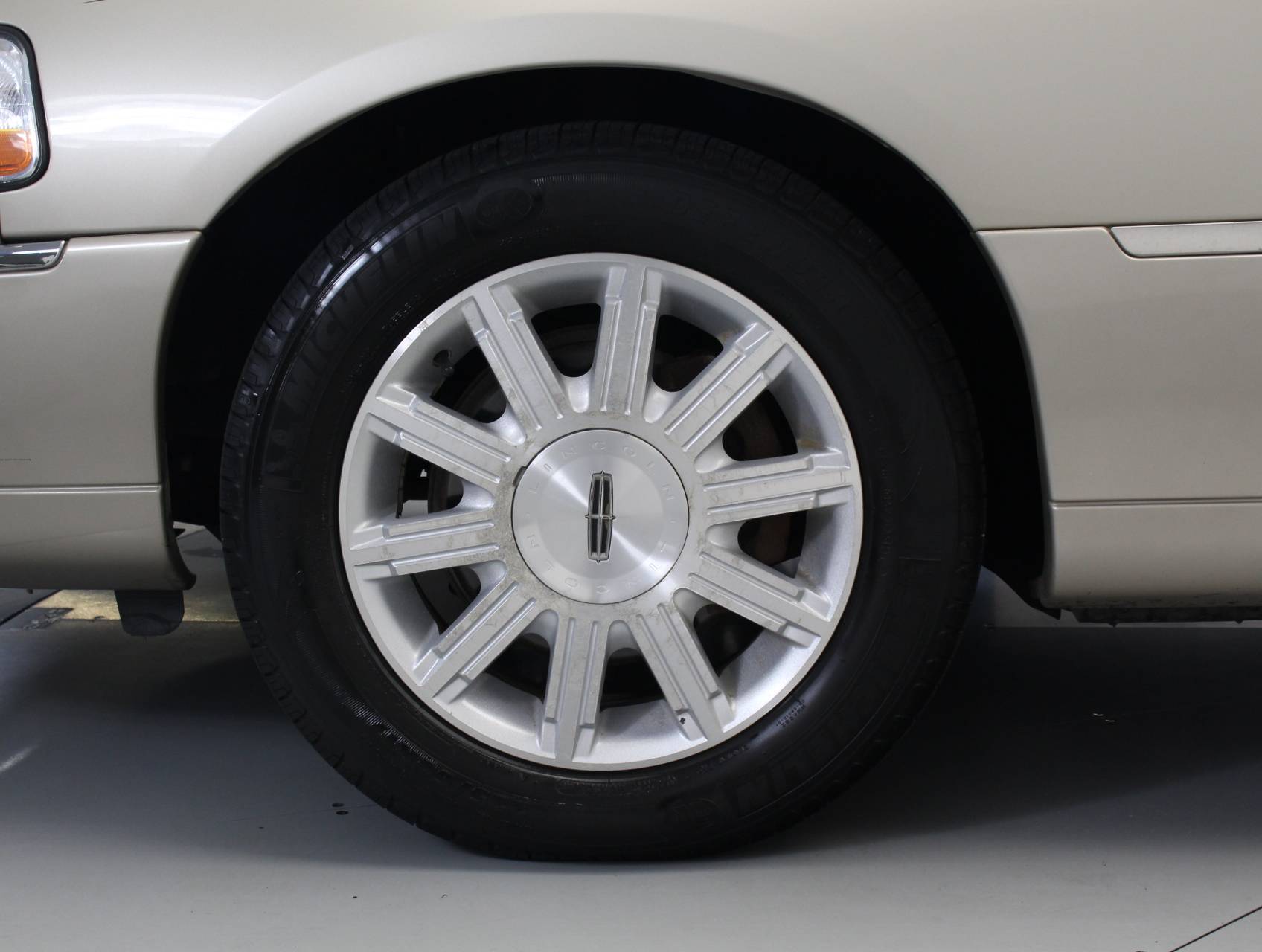 Florida Fine Cars - Used LINCOLN TOWN CAR 2011 WEST PALM SIGNATURE LIMITED