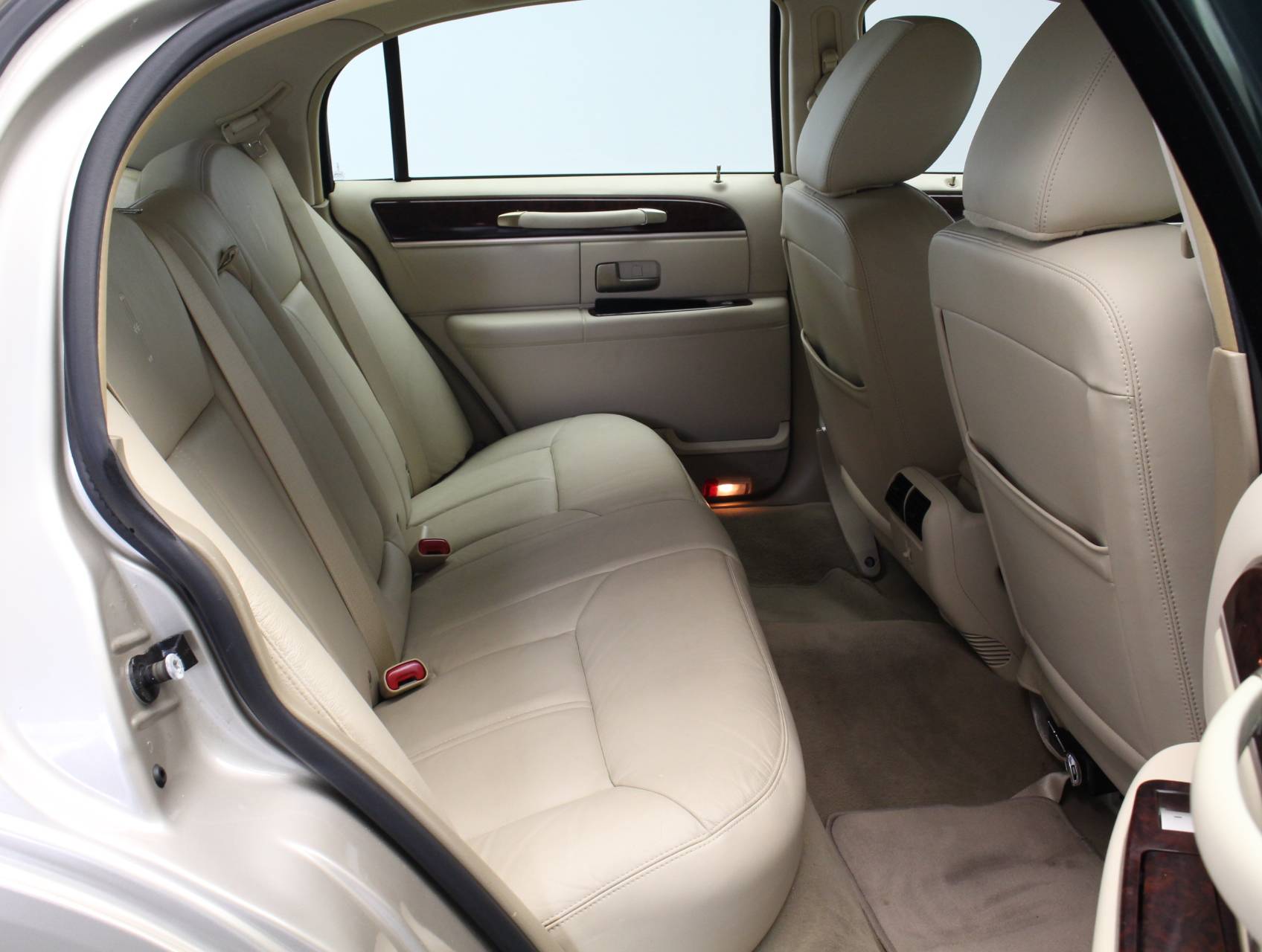 Florida Fine Cars - Used LINCOLN TOWN CAR 2011 WEST PALM SIGNATURE LIMITED