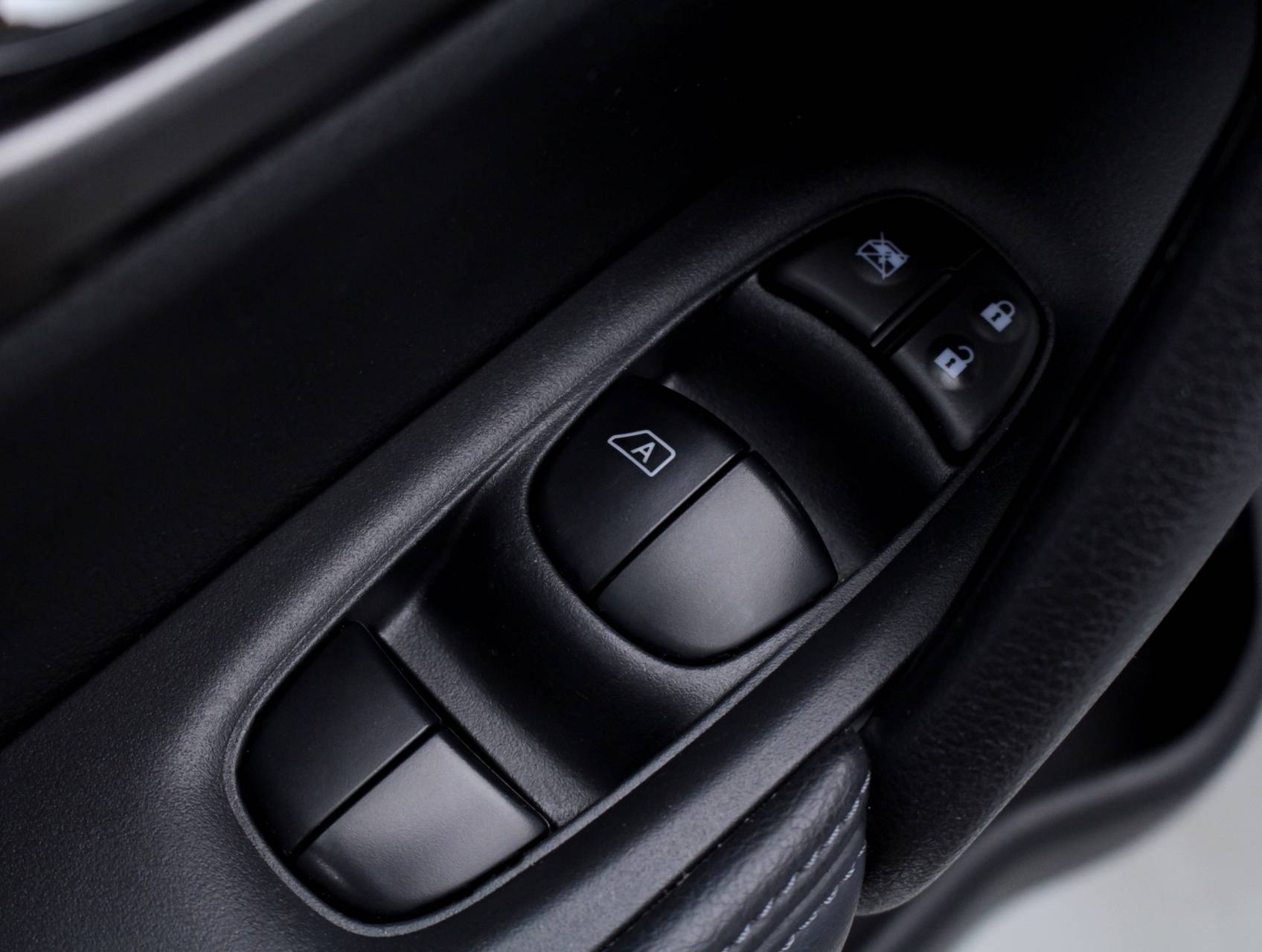 Florida Fine Cars - Used NISSAN ROGUE 2016 MIAMI S