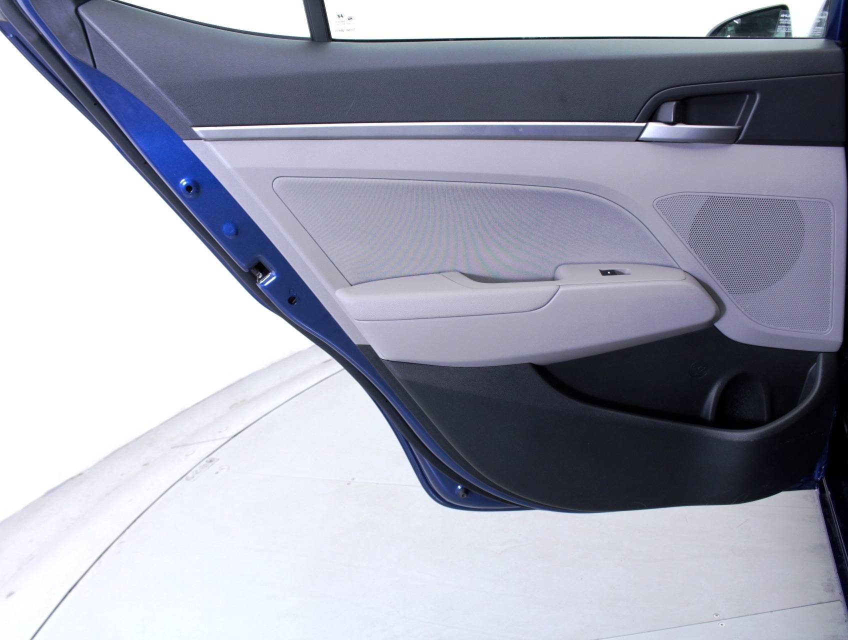 Florida Fine Cars - Used HYUNDAI ELANTRA 2017 MIAMI Se