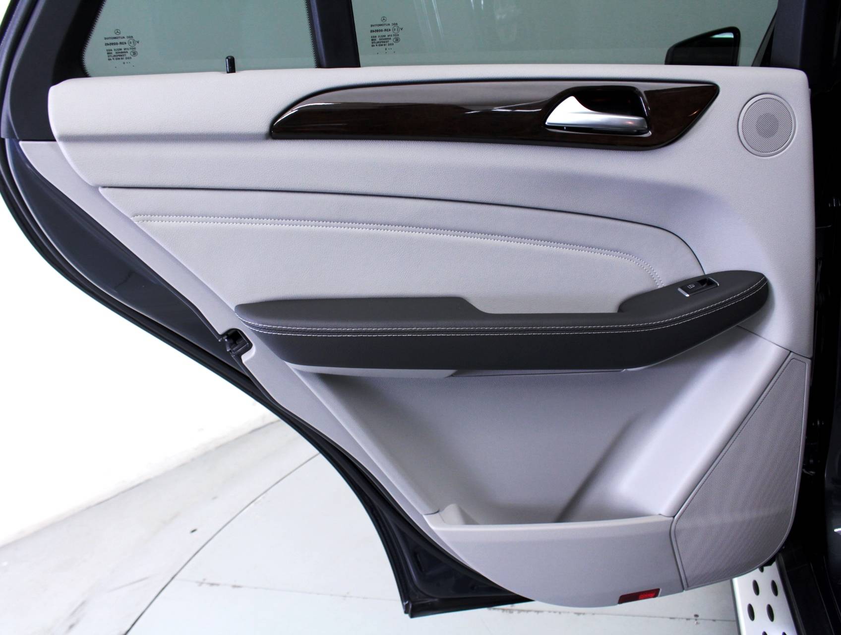 Florida Fine Cars - Used MERCEDES-BENZ M CLASS 2015 HOLLYWOOD ML350 4MATIC